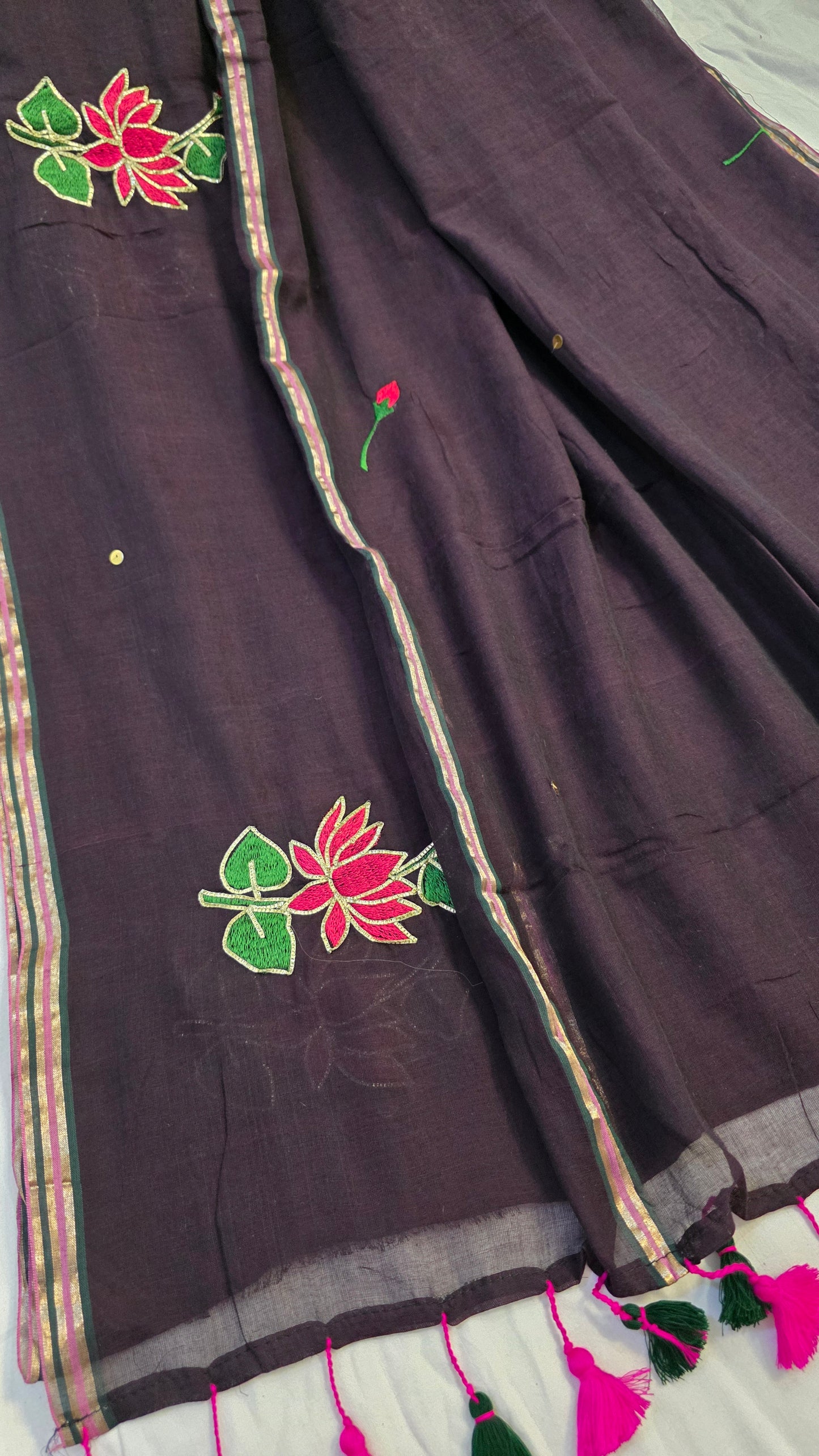 Brown mulmul cotton | Lotus embroidery