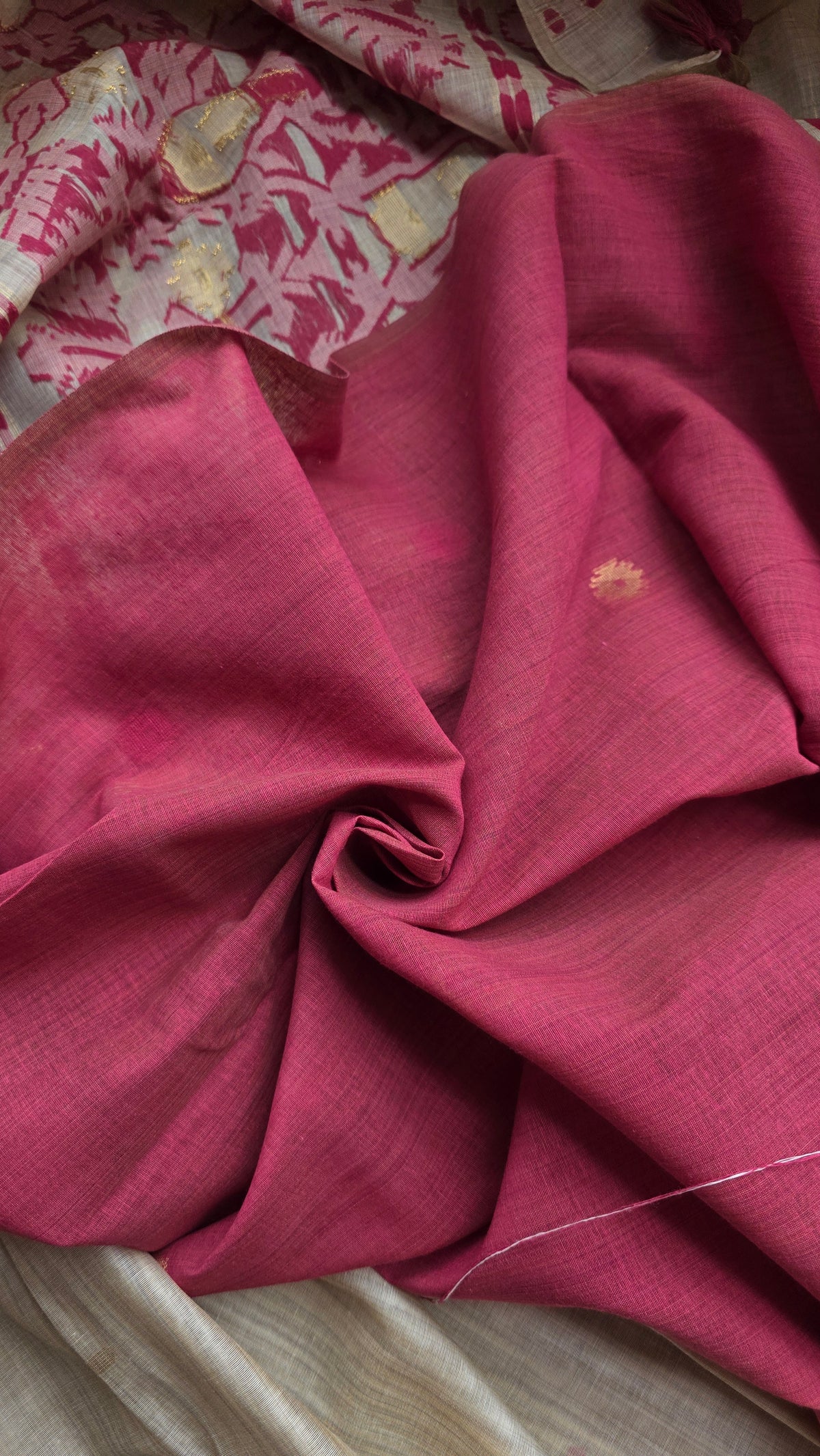 Ivory khadi Silk Jamdani Saree