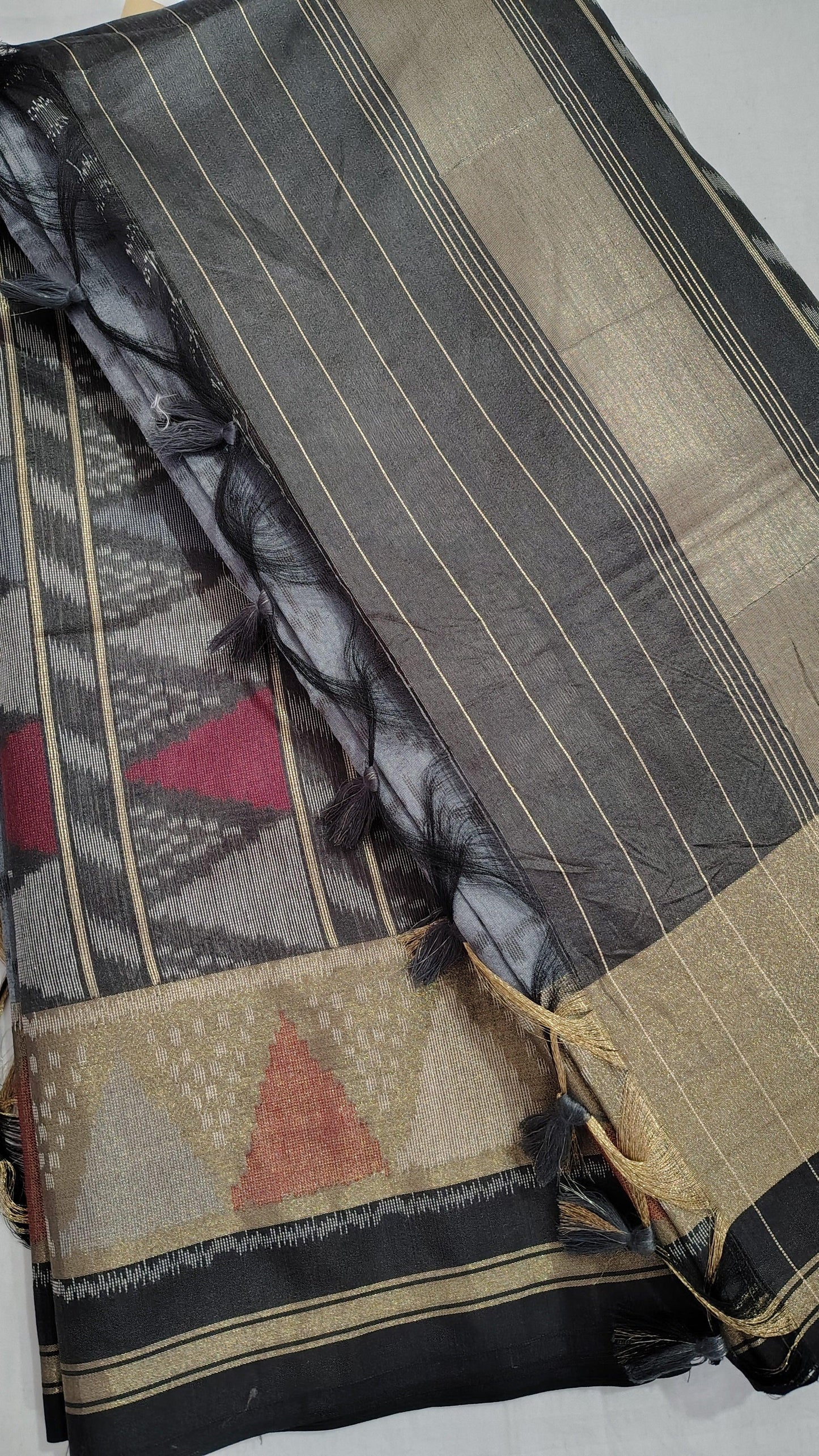 TUSSAR SILK BLACK GREY, FULL VIEW 2