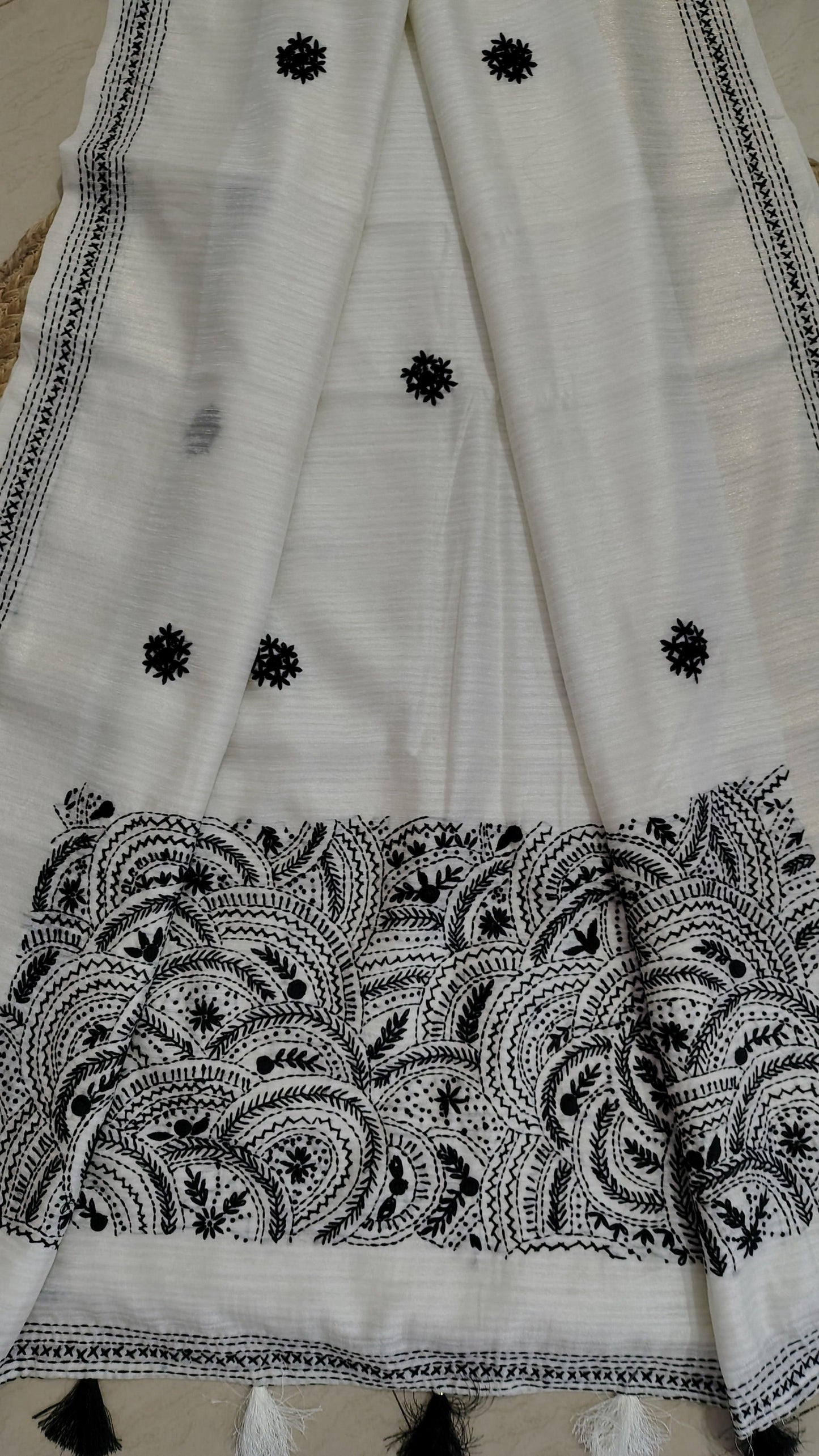 JUTE COTTON SAREE BLACK AND WHITE , PALLU VIEW 3