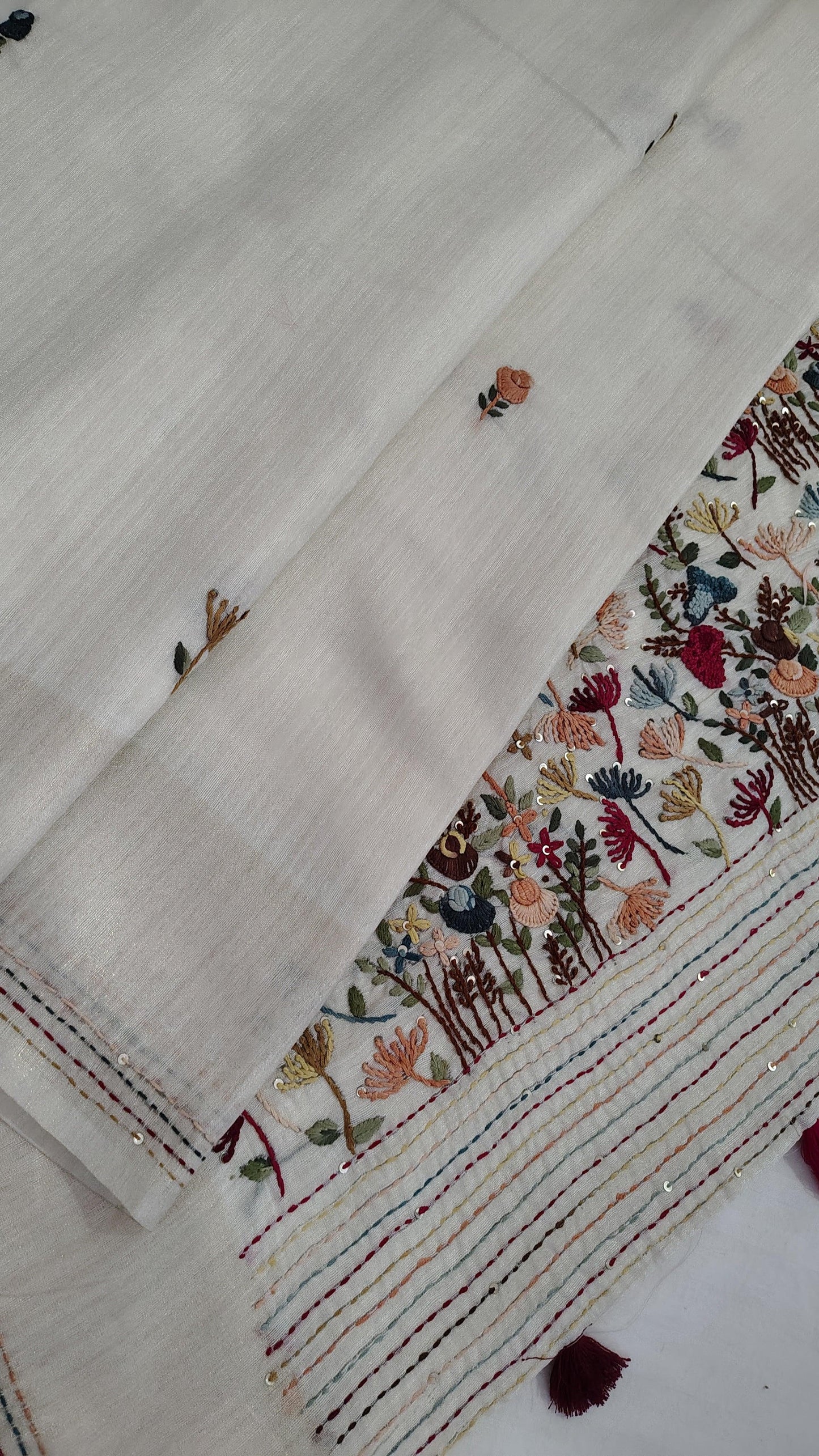JUTE COTTON SAREE OFF WHITE , PALLU VIEW