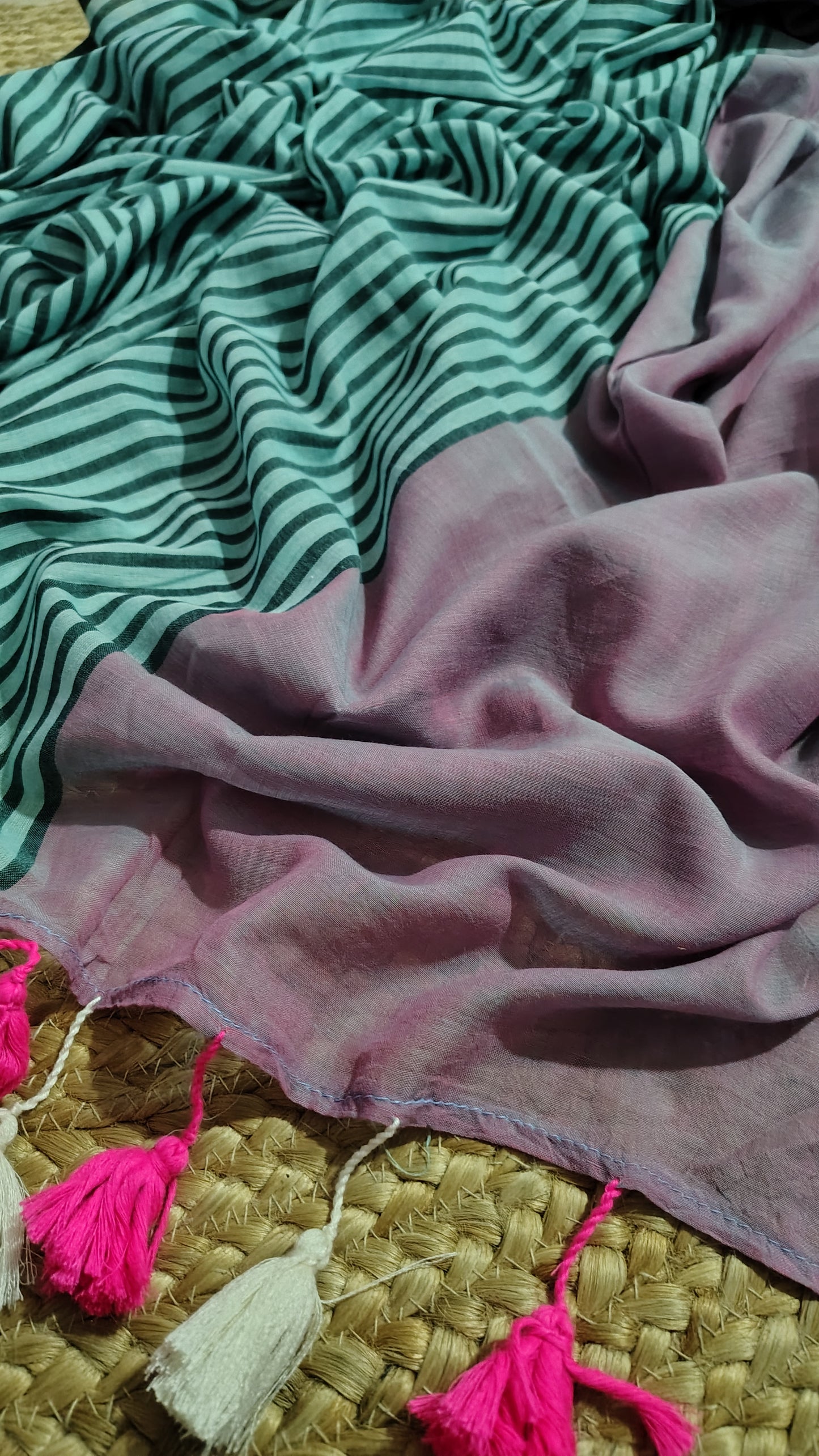 Stripes pure mul cotton - pallu view