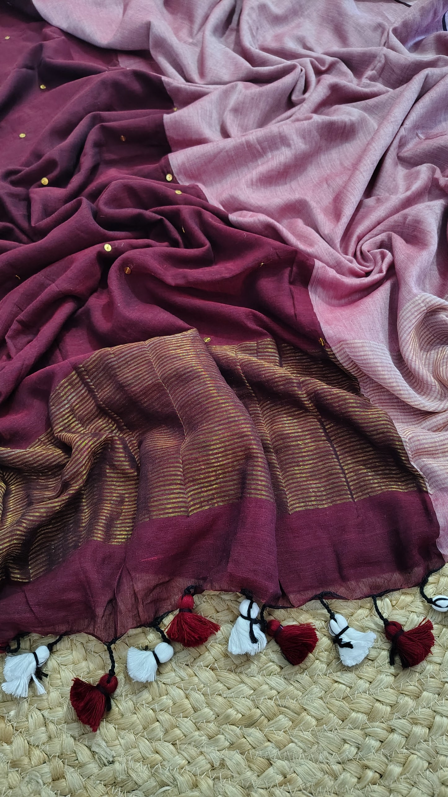 Handwoven Mul cotton saree with zari pallu - pink and wine saree