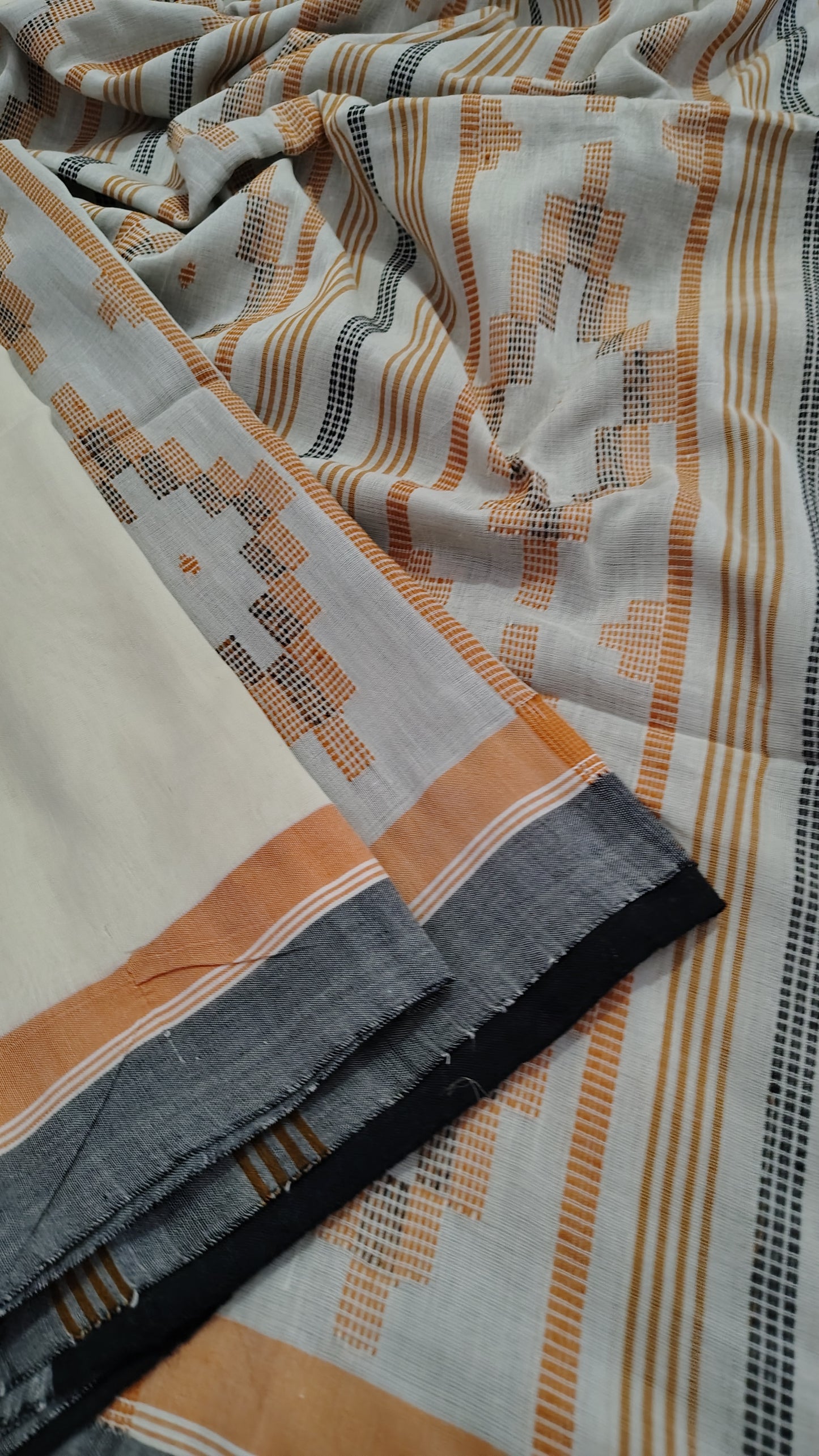 Pure handwoven two toned Khadi Cotton Saree |Jamdani Weave saree with blouse