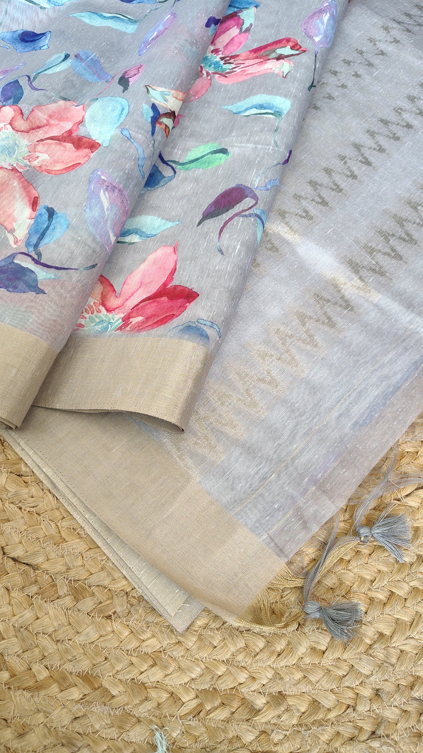 Pastel Floral Linen Silk Saree with Blouse | Lightweight Summer Linen Saree for Women