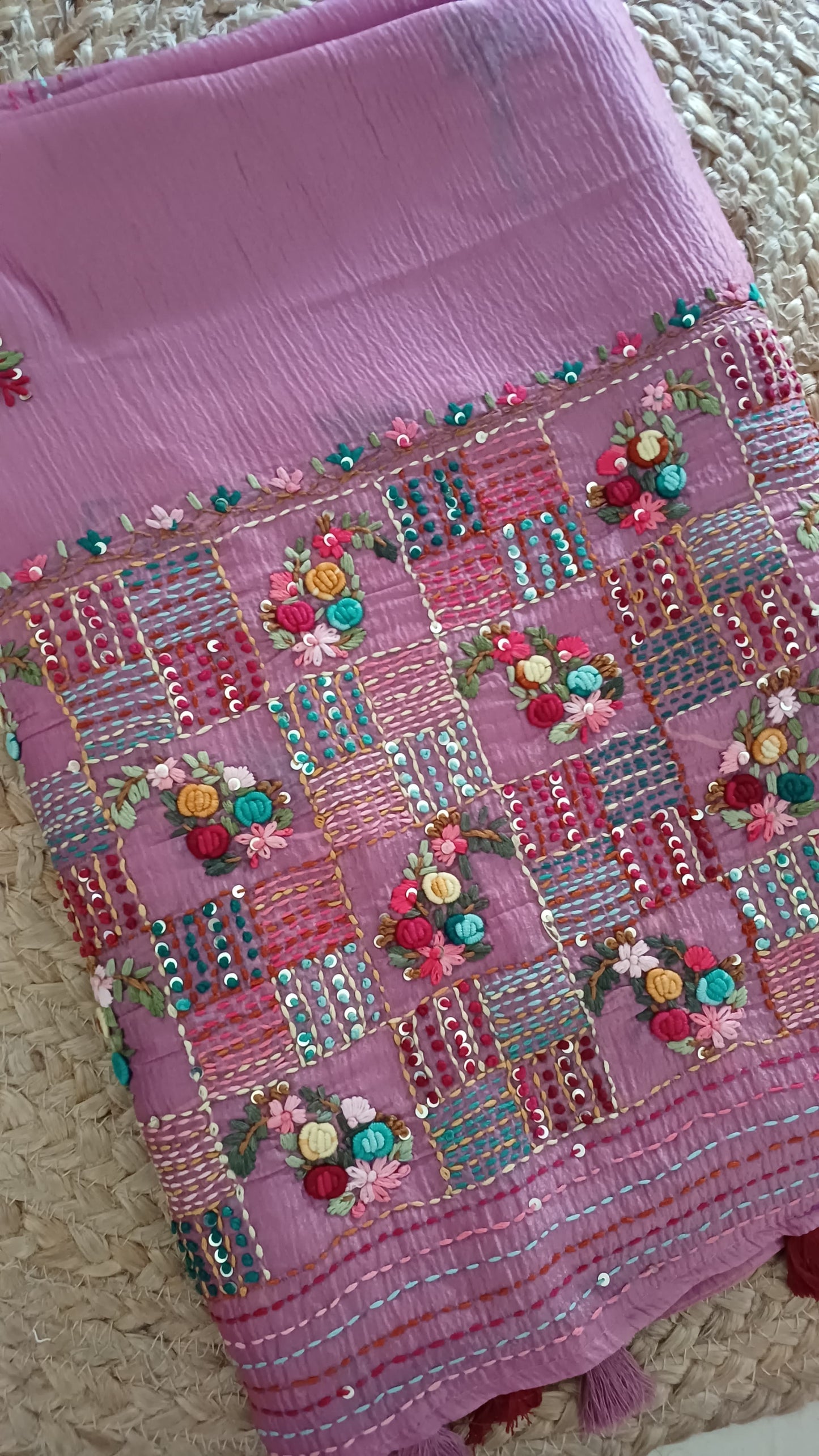 Crushed Tissue Silk Saree with Hand Embroidery –lilac pink Party Wear Saree