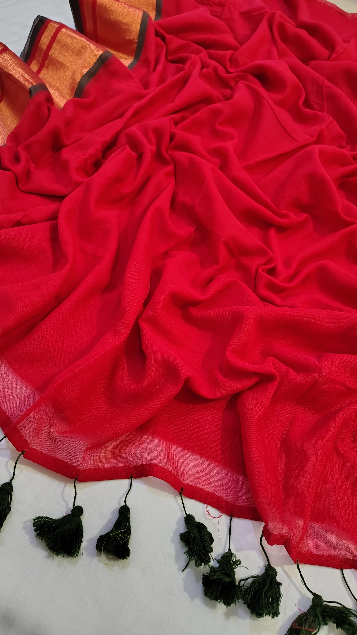 Red plain zari border Mul cotton Saree