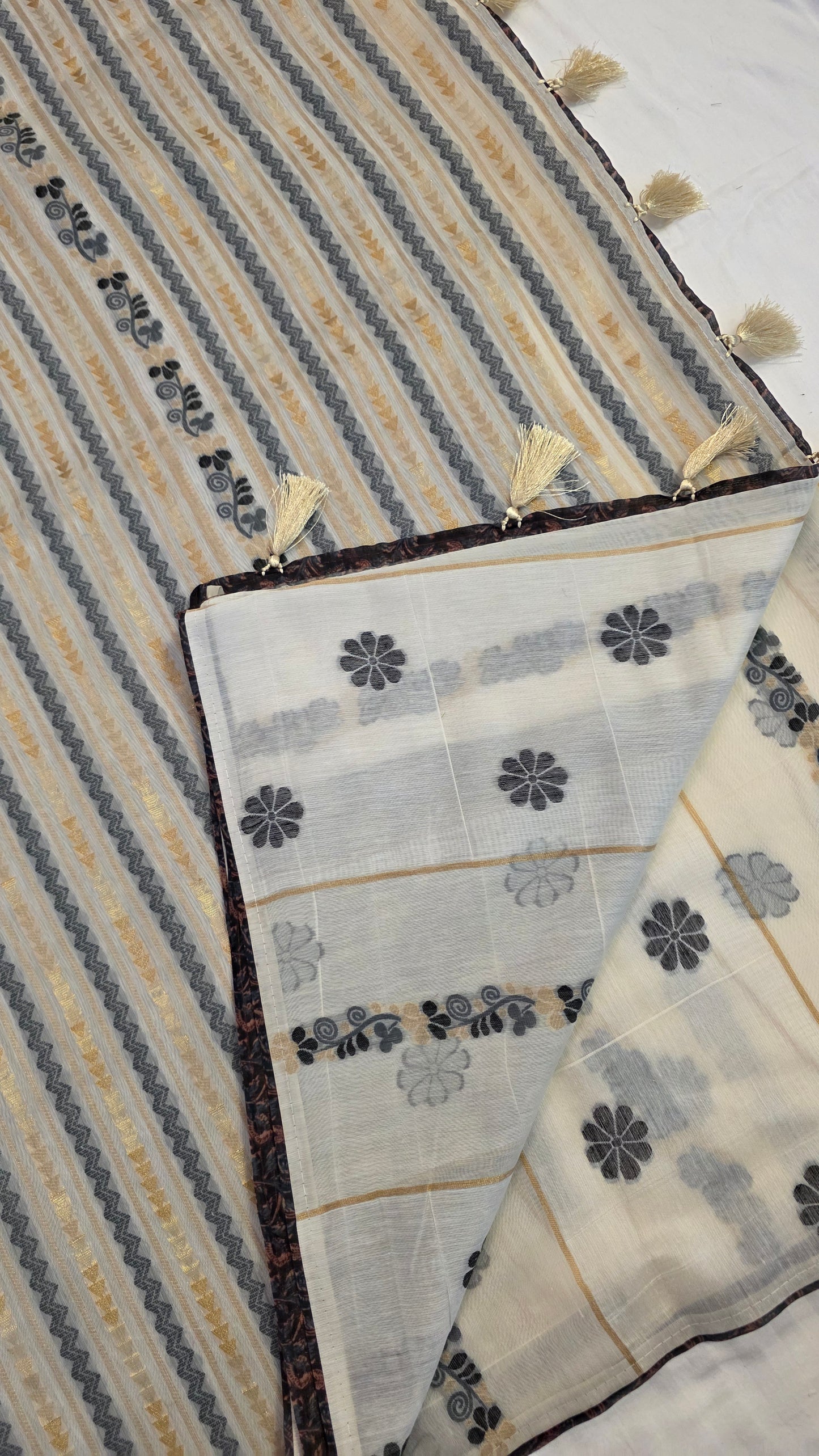 Ivory Munga Silk Jamdani