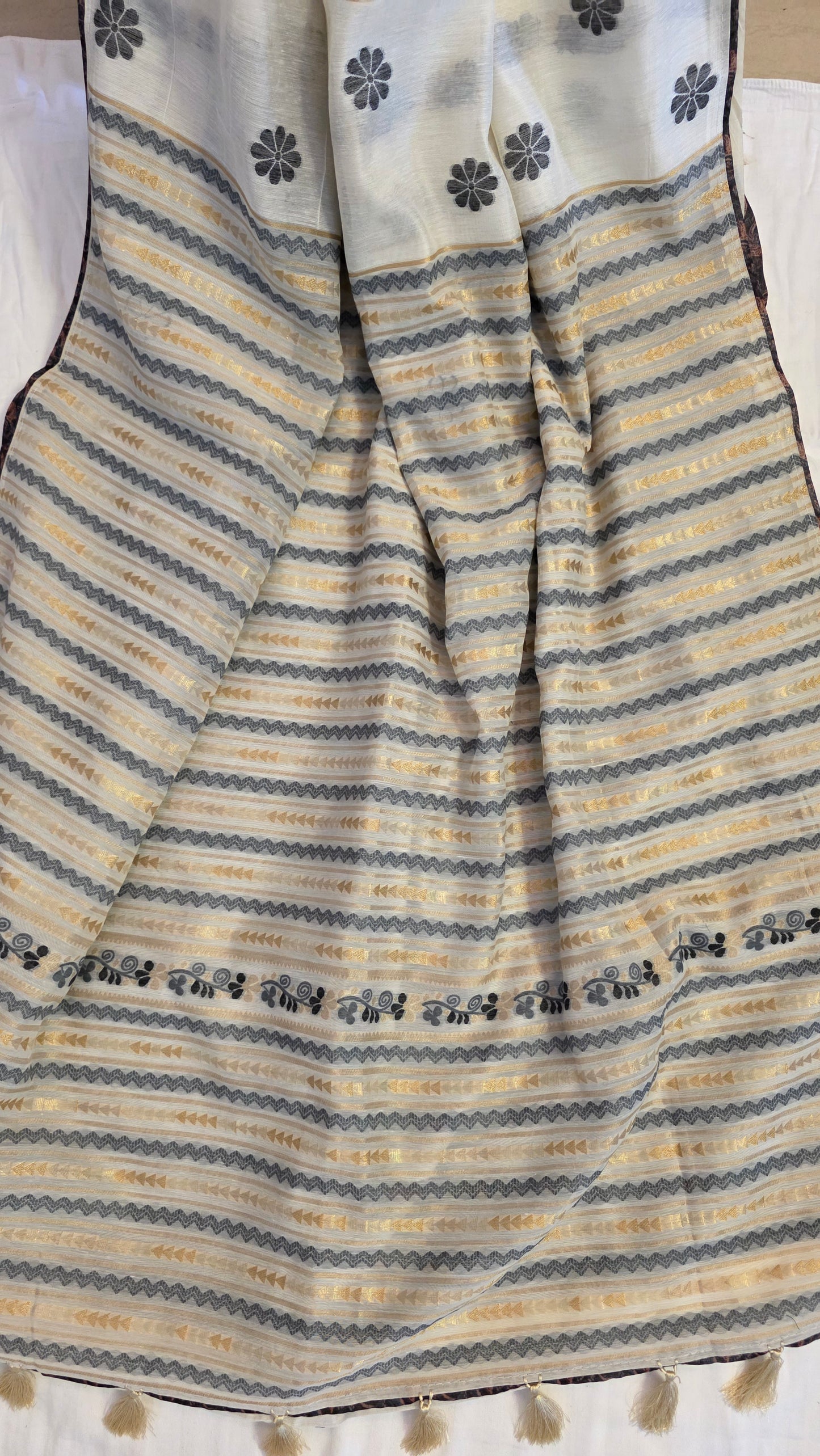 Ivory Munga Silk Jamdani