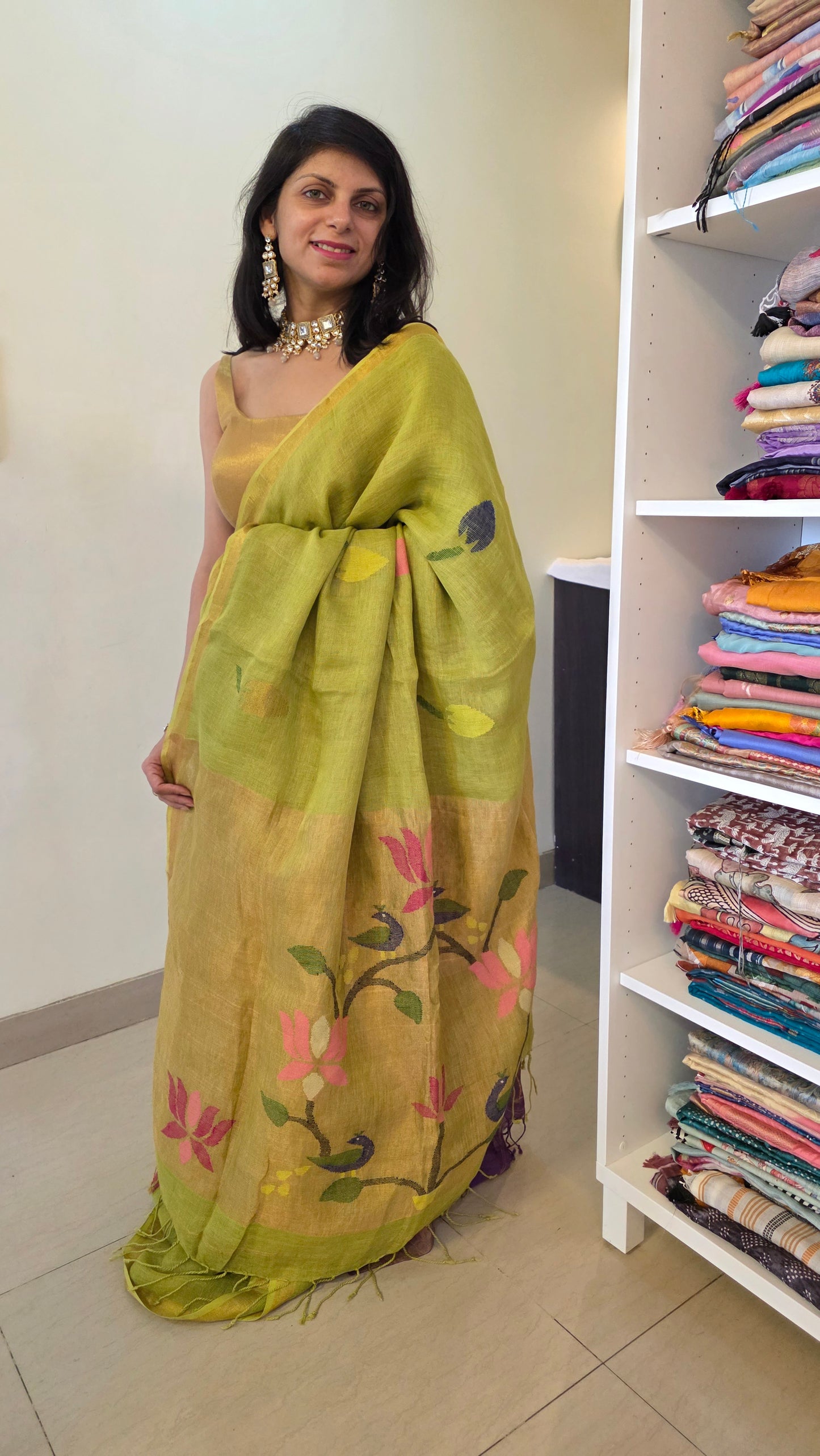 Green Linen Lotus jamdani Saree