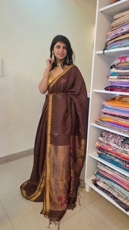 Brown Pure Linen Lotus pallu