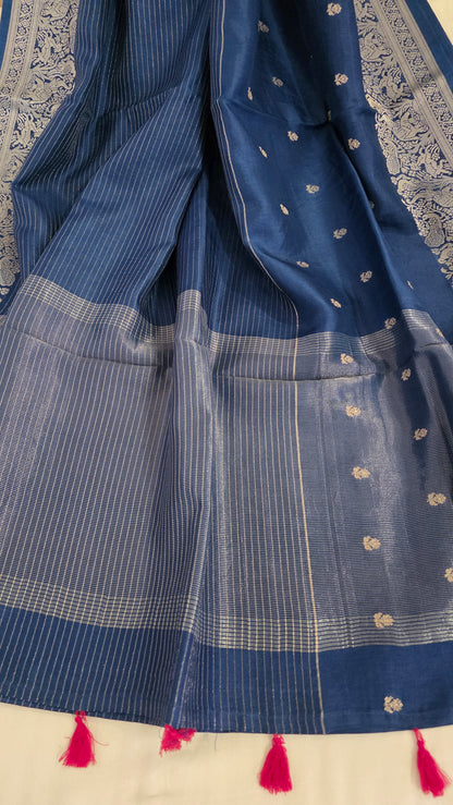 Blue Banarasi silk Figure Saree