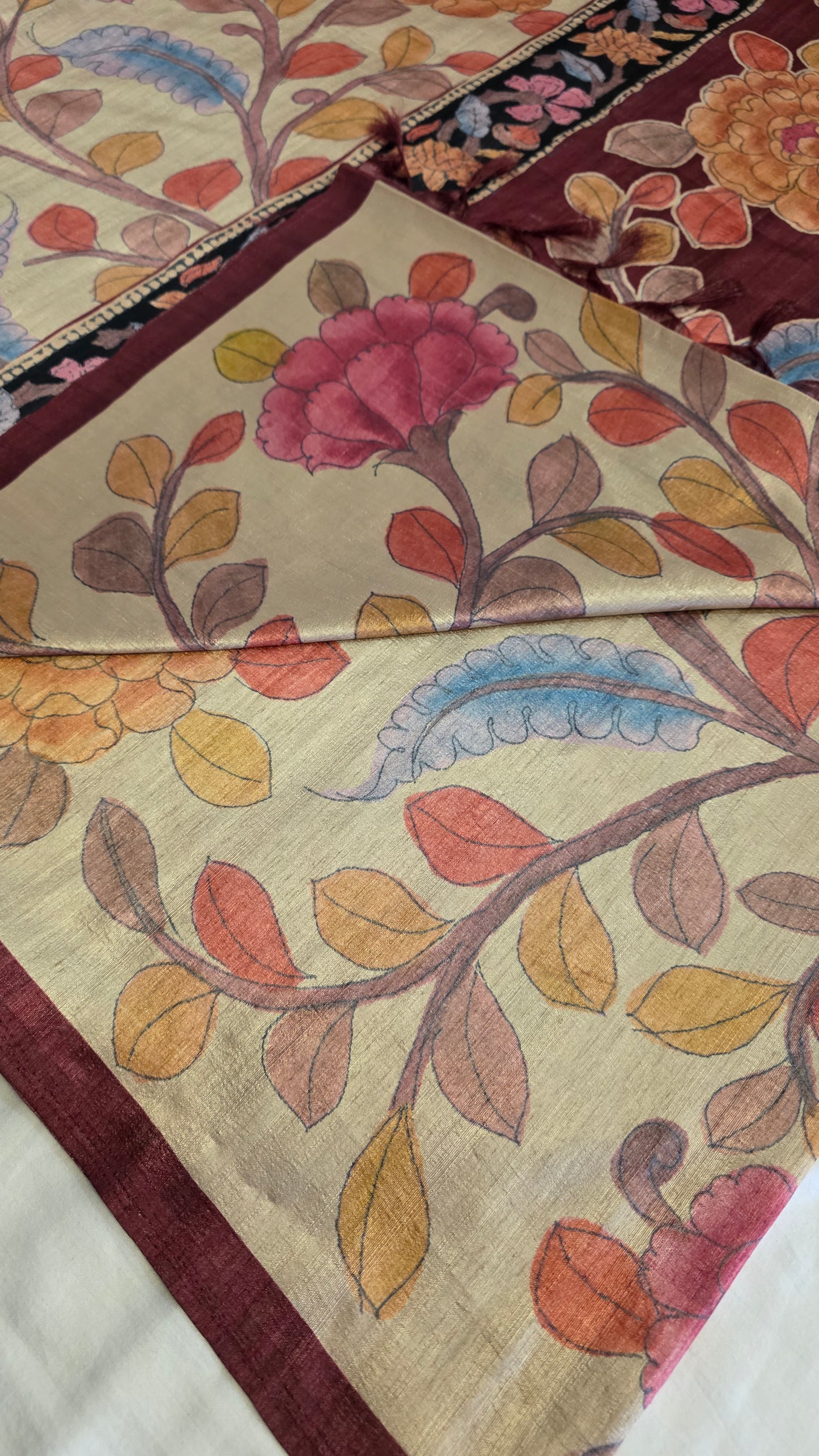 Ivory / Wine Tussar silk Kalamkari design Saree