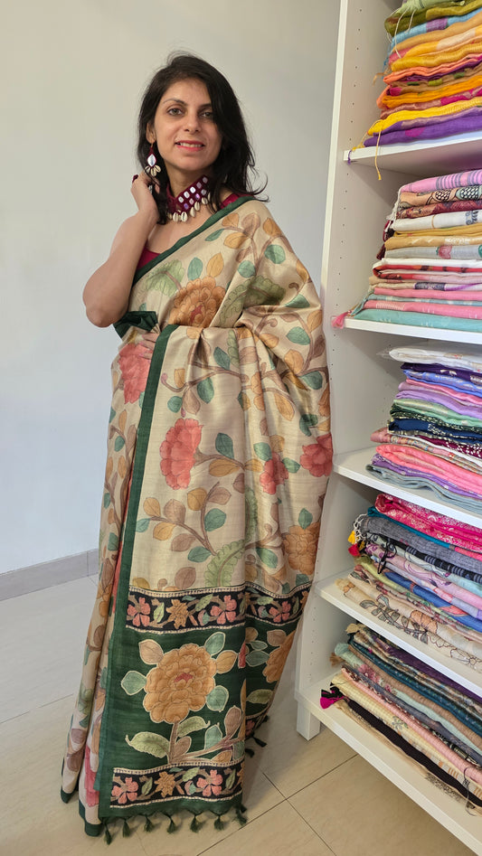 Ivory / green Tussar silk Kalamkari design Saree