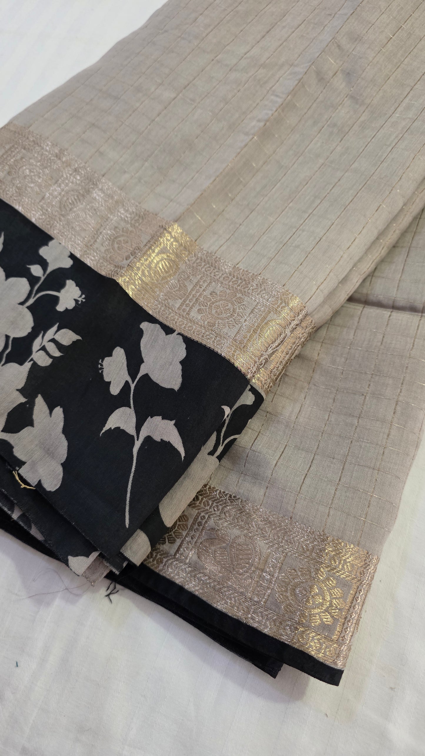 Grey floral Viscose Silk saree