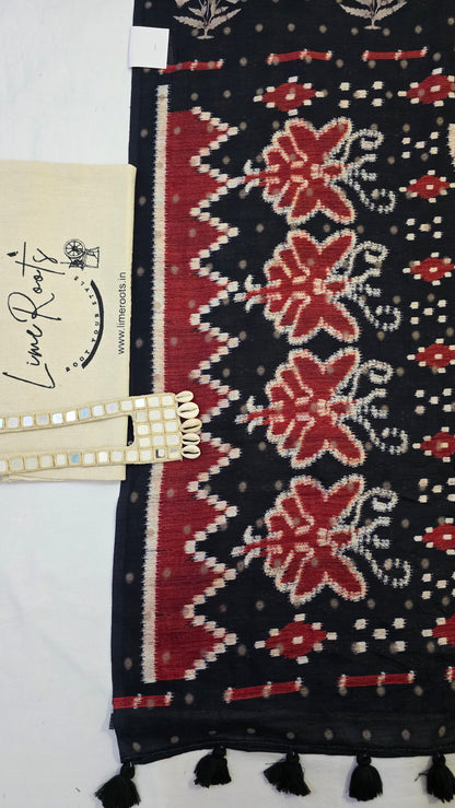 Red Ivory Sambhalpuri printed Chhapa Silk Saree