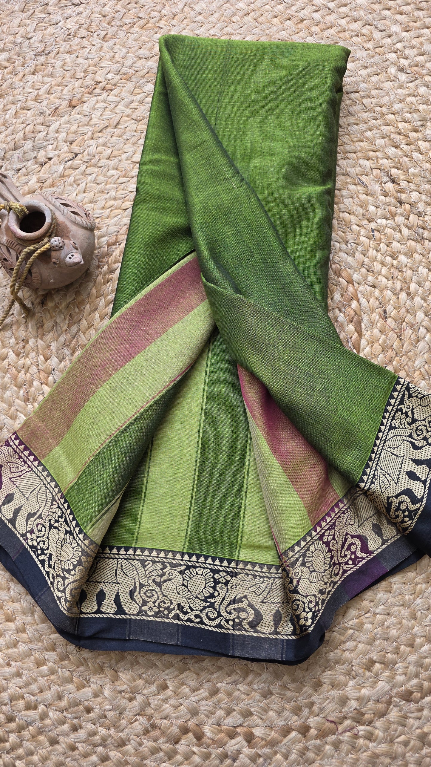 Ruhi | Green Pure Narayanpet cotton sari