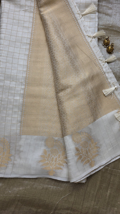 Ivory Checks Tussar silk Saree