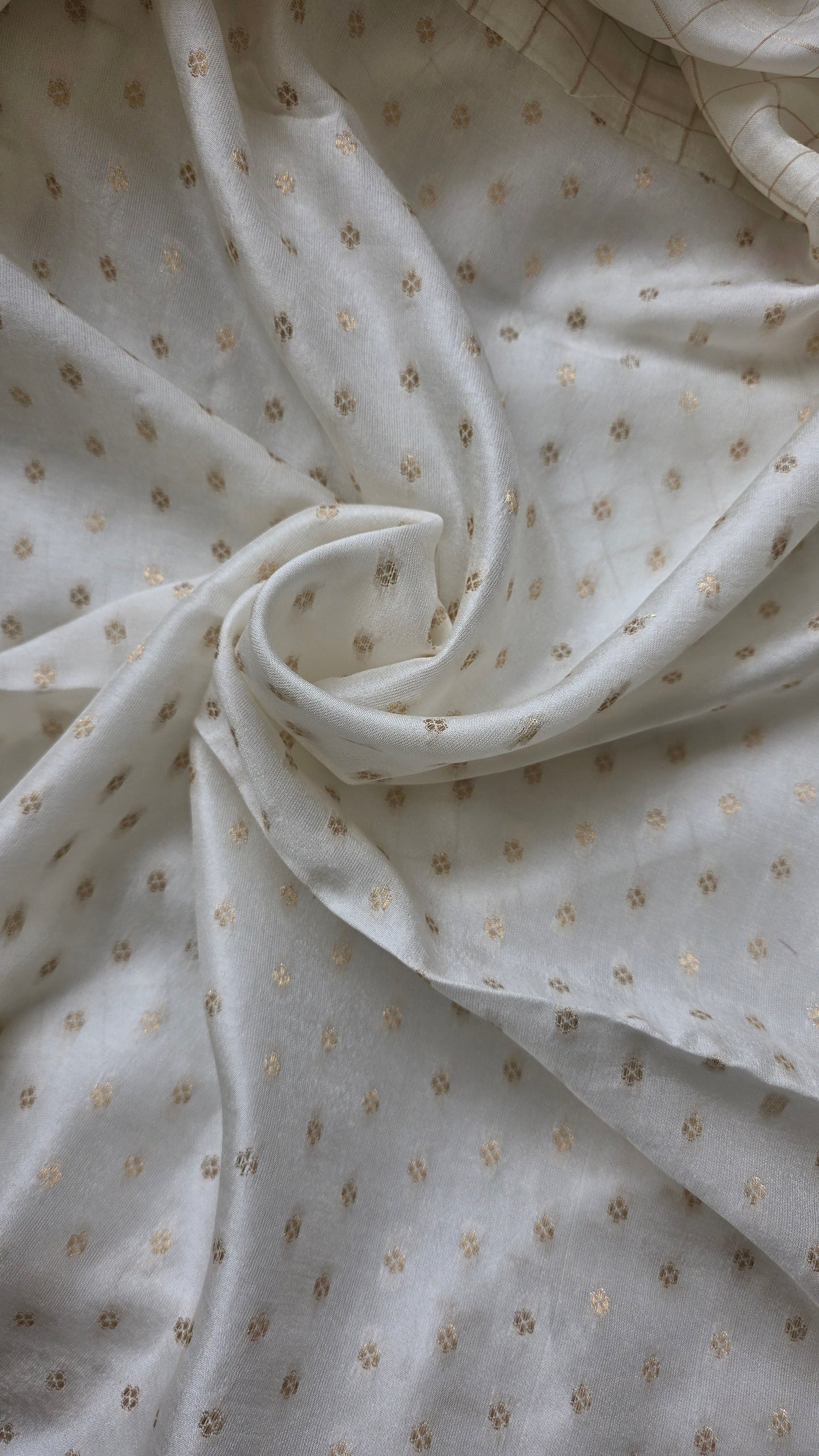 Ivory Checks Tussar silk Saree