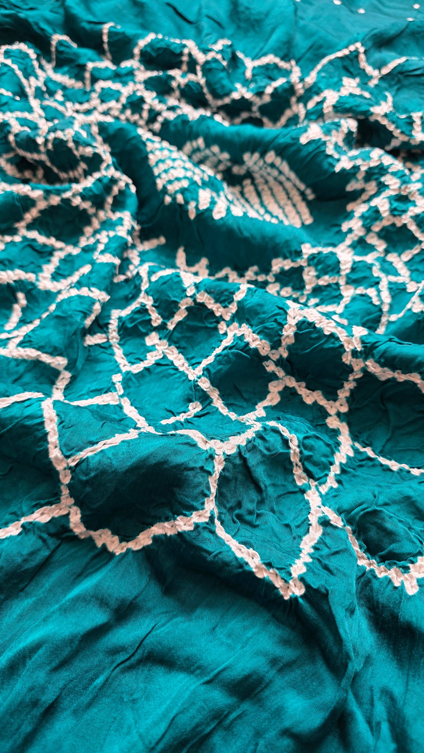 Boond| Emerald Green Bandhej with Rasmandal Pallu