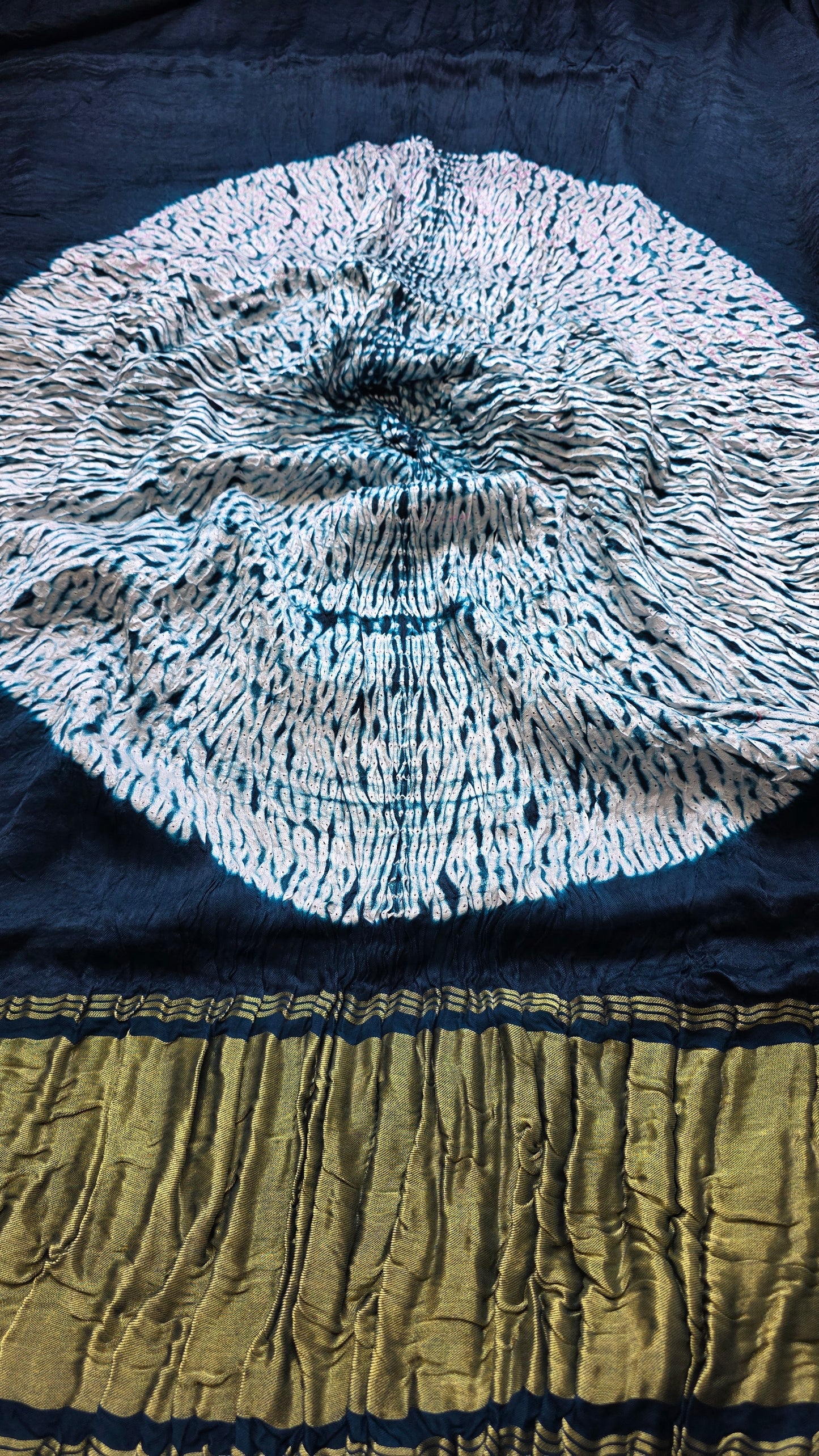 Boond|Blue plain Bandhej with Rasmandal Pallu