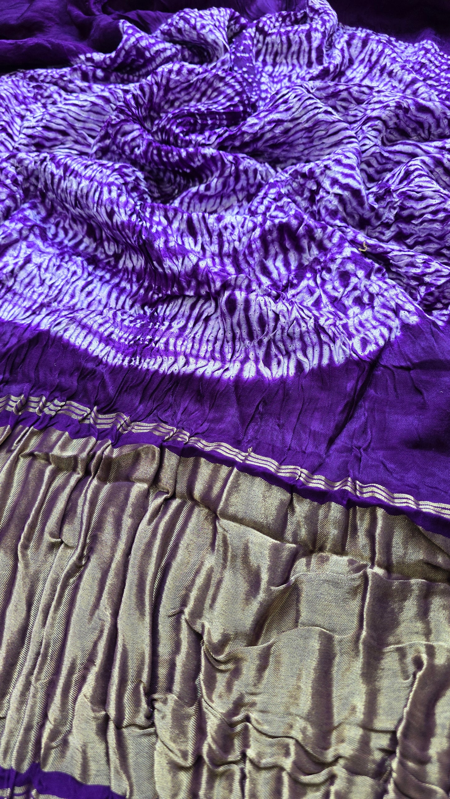 Boond| Purple plain Bandhej with Rasmandal Pallu