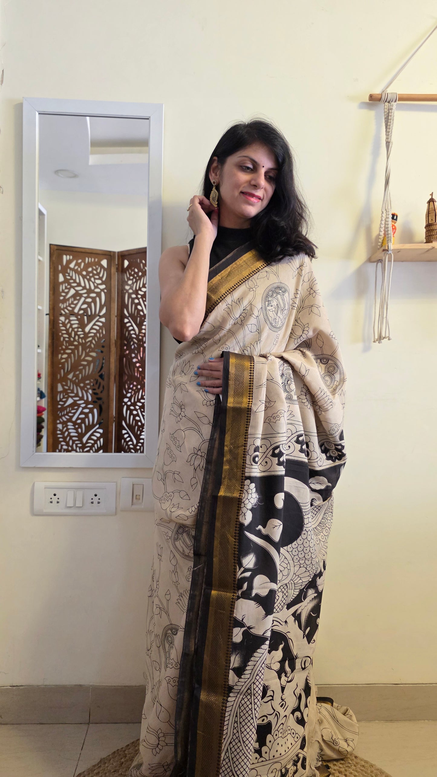Katha Ivory Outline Chennuri Silk|kalamkari Saree