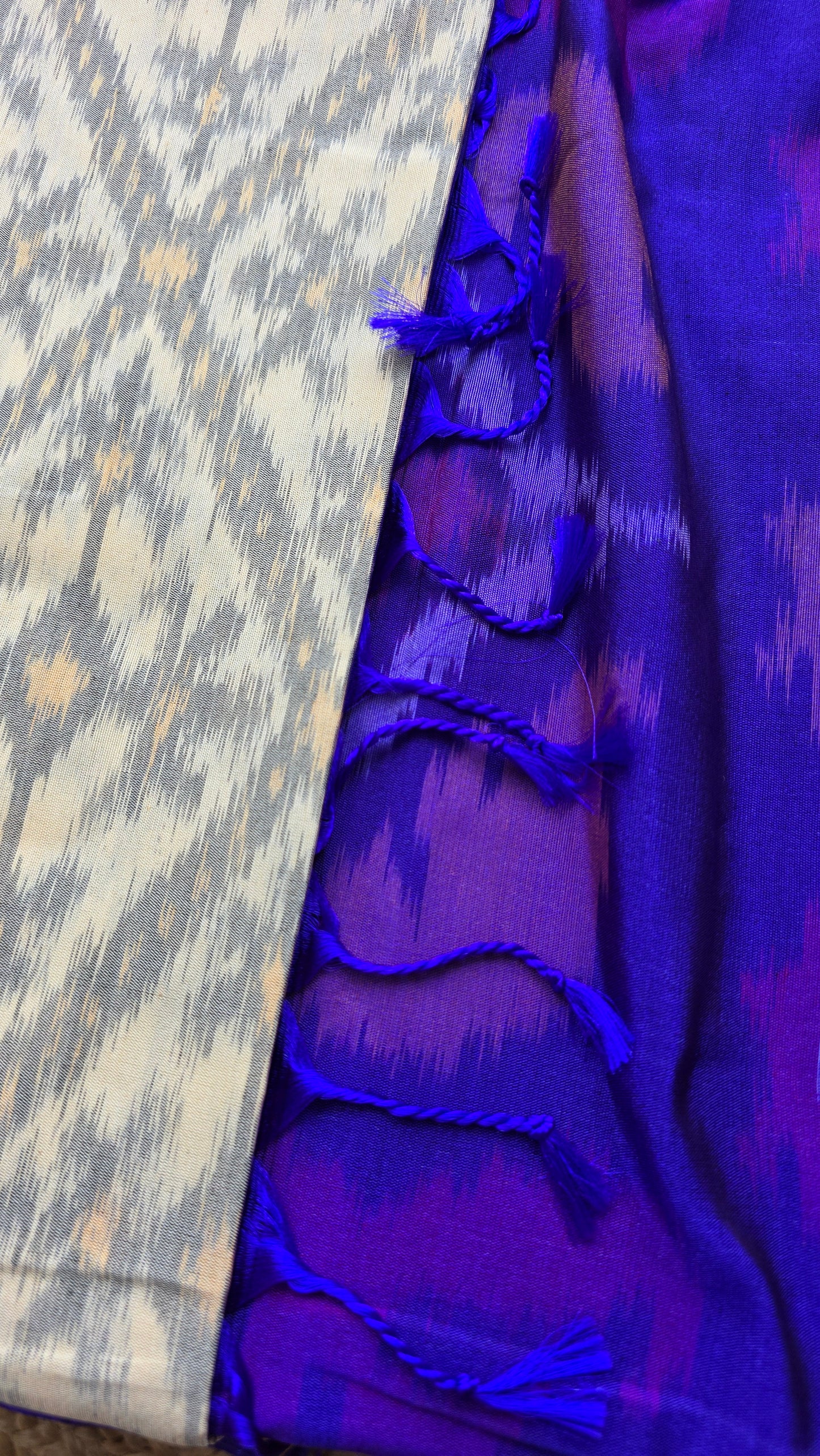 Rani | Off-white Pochampally Pure Silk cotton Saree
