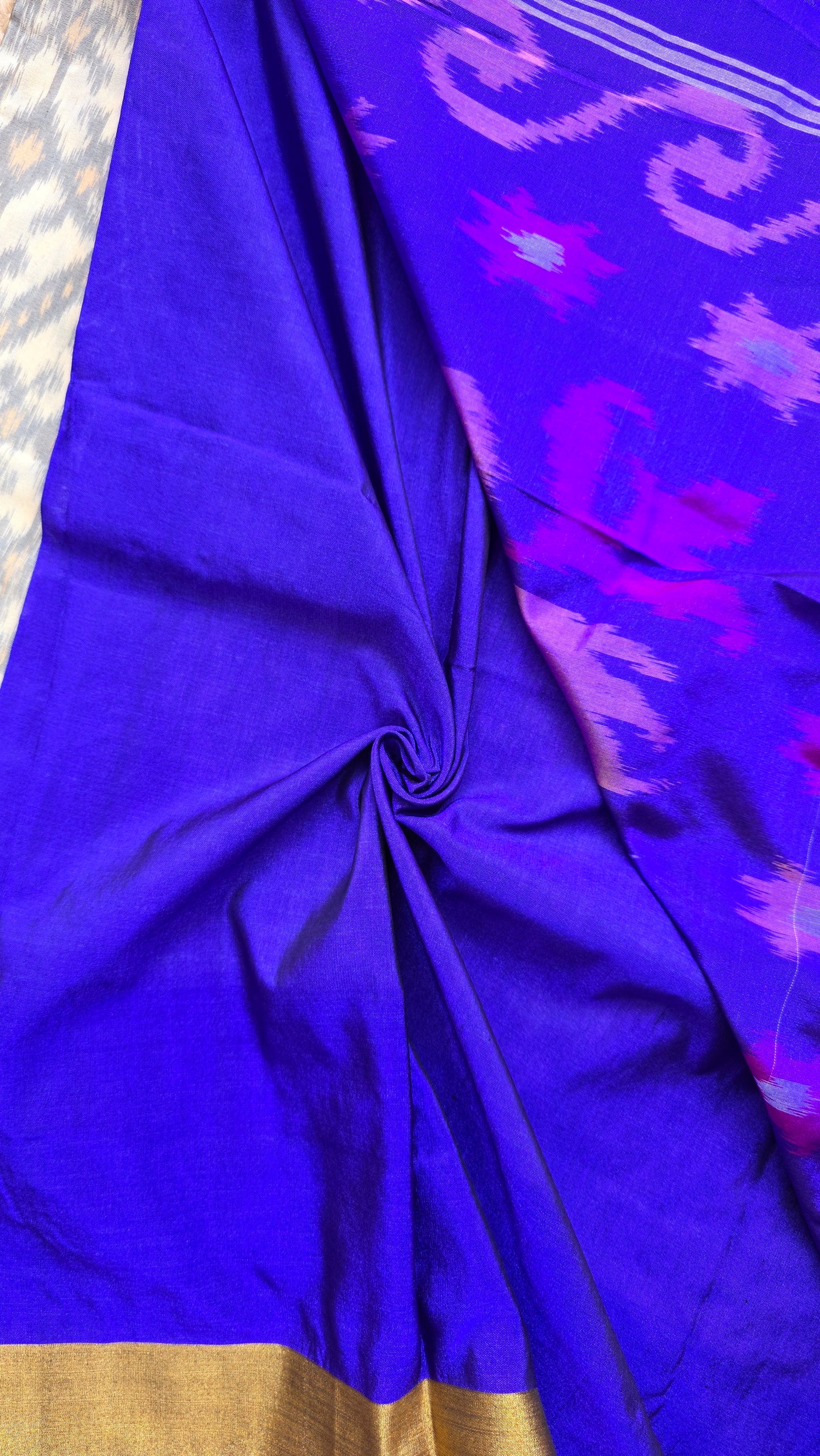 Rani | Off-white Pochampally Pure Silk cotton Saree