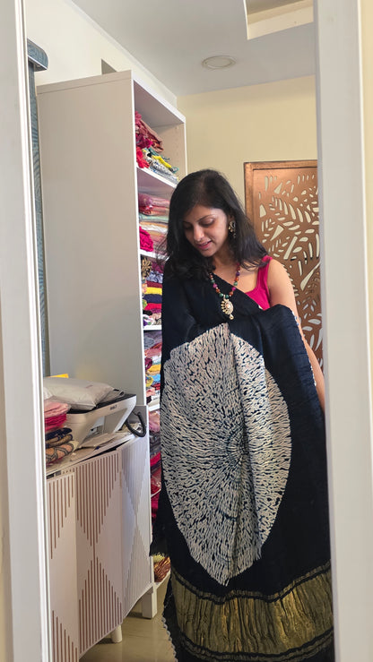 Boond|Blue plain Bandhej with Rasmandal Pallu