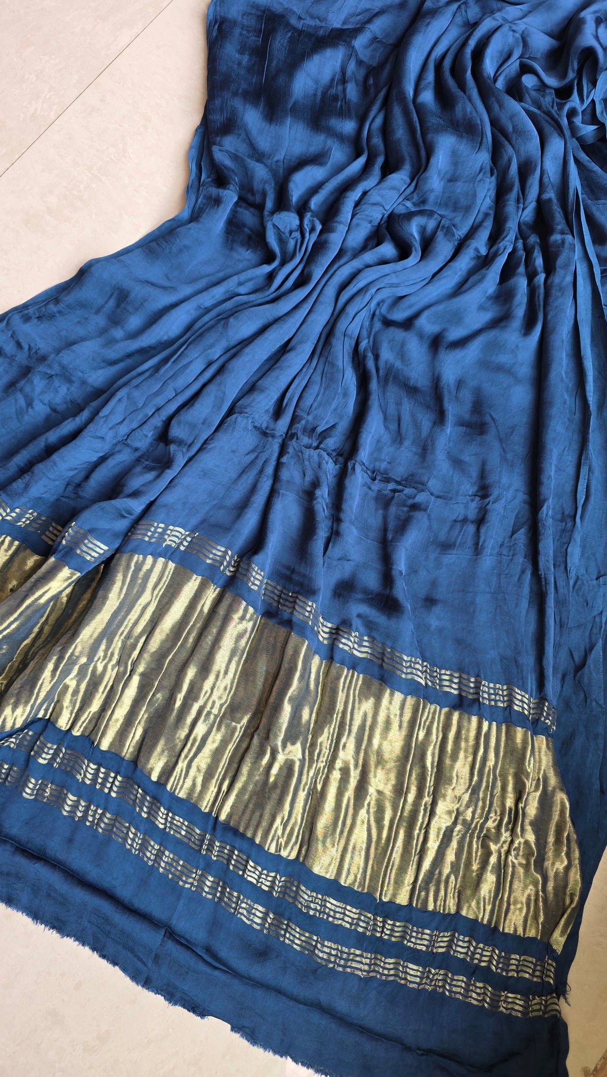 Aura Blue soft plain modal | Tissue pallu