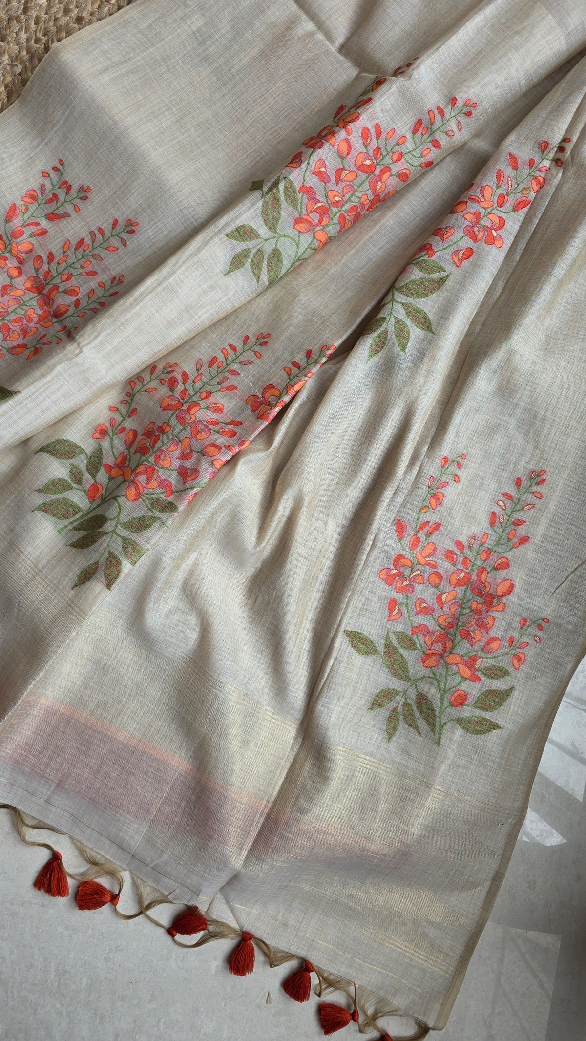 Ivory khadi Silk Jamdani Saree