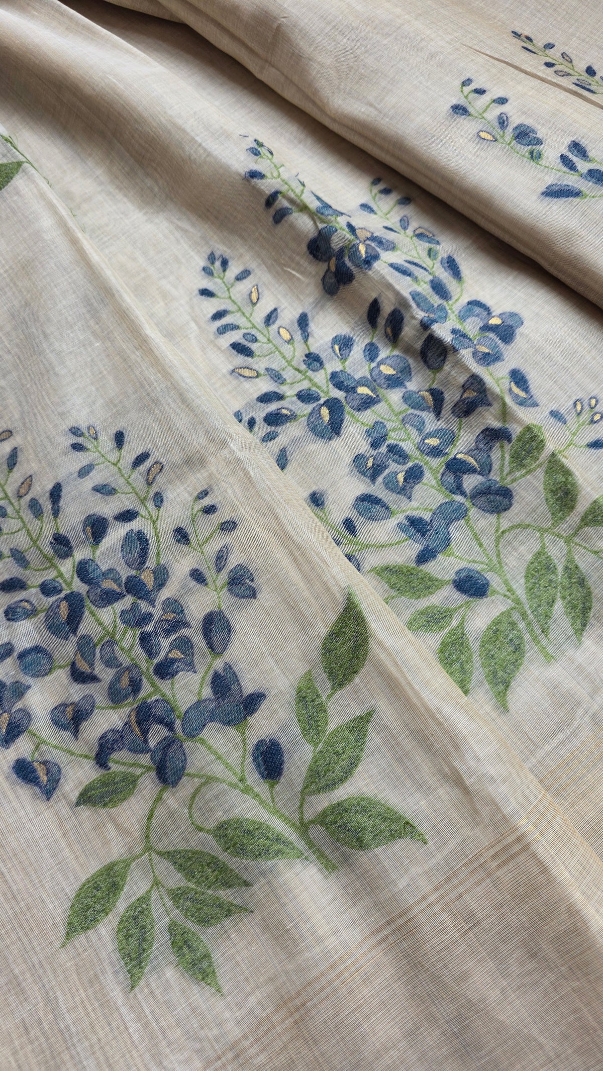 Ivory khadi Silk Jamdani Saree