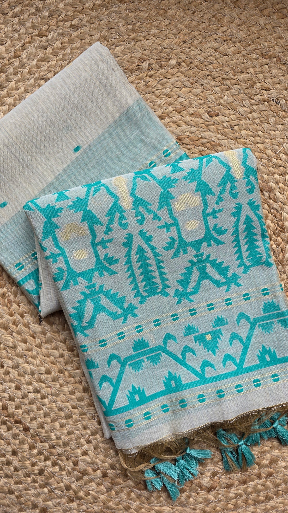 Ivory khadi Silk Jamdani Saree