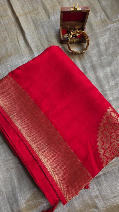 Red Festive Saree with Gold Border | Karva Chauth Collection