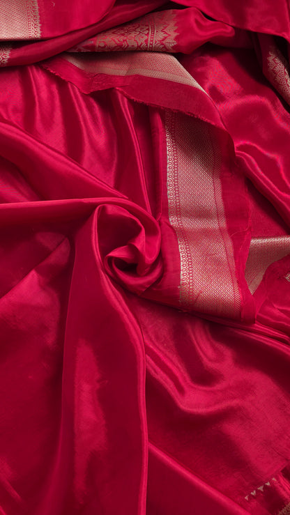 Red Festive Saree with Gold Border | Karva Chauth Collection