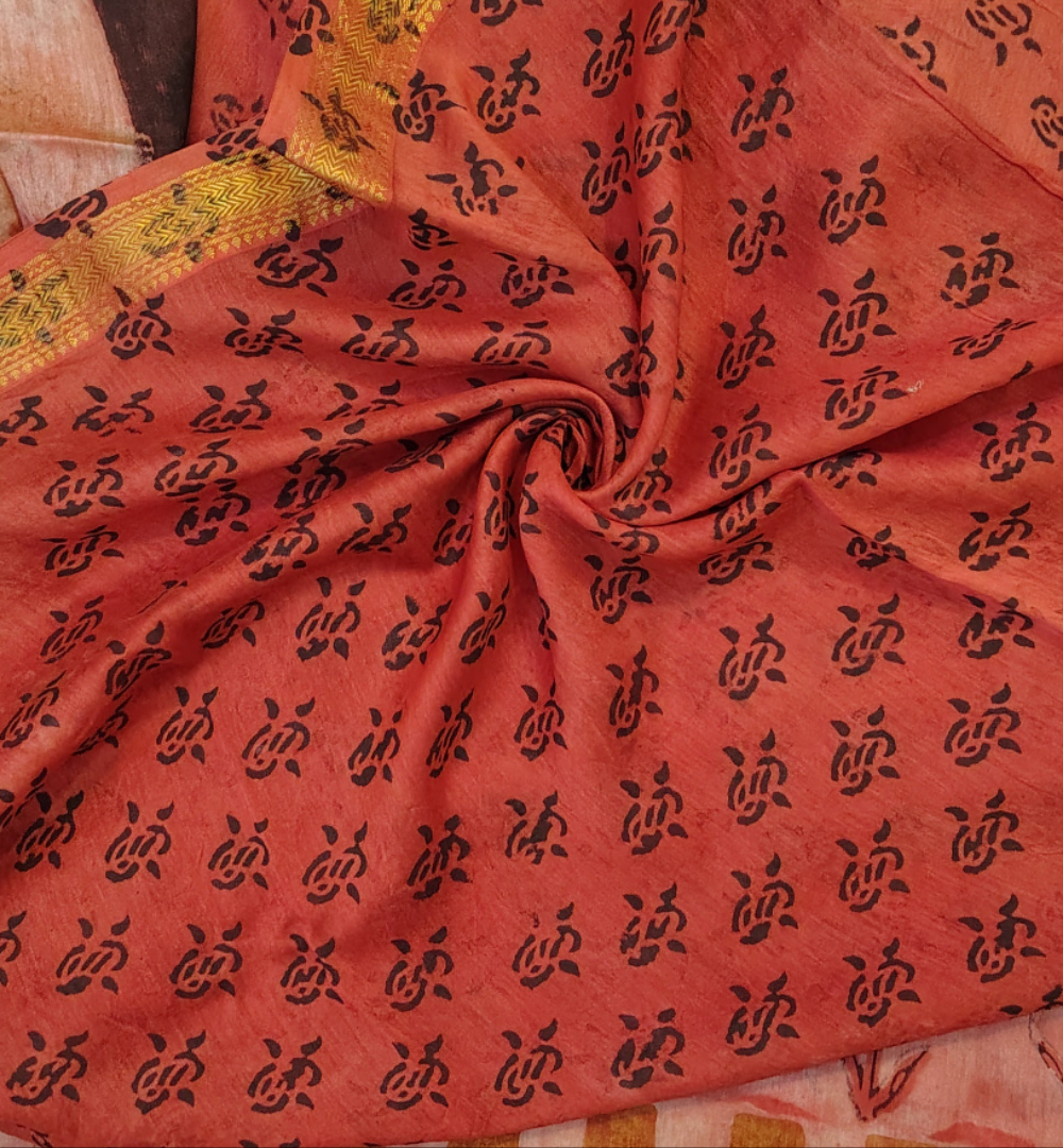 Handblock Printed Maheshwari Silk Saree – Lightweight, Traditional Elegance