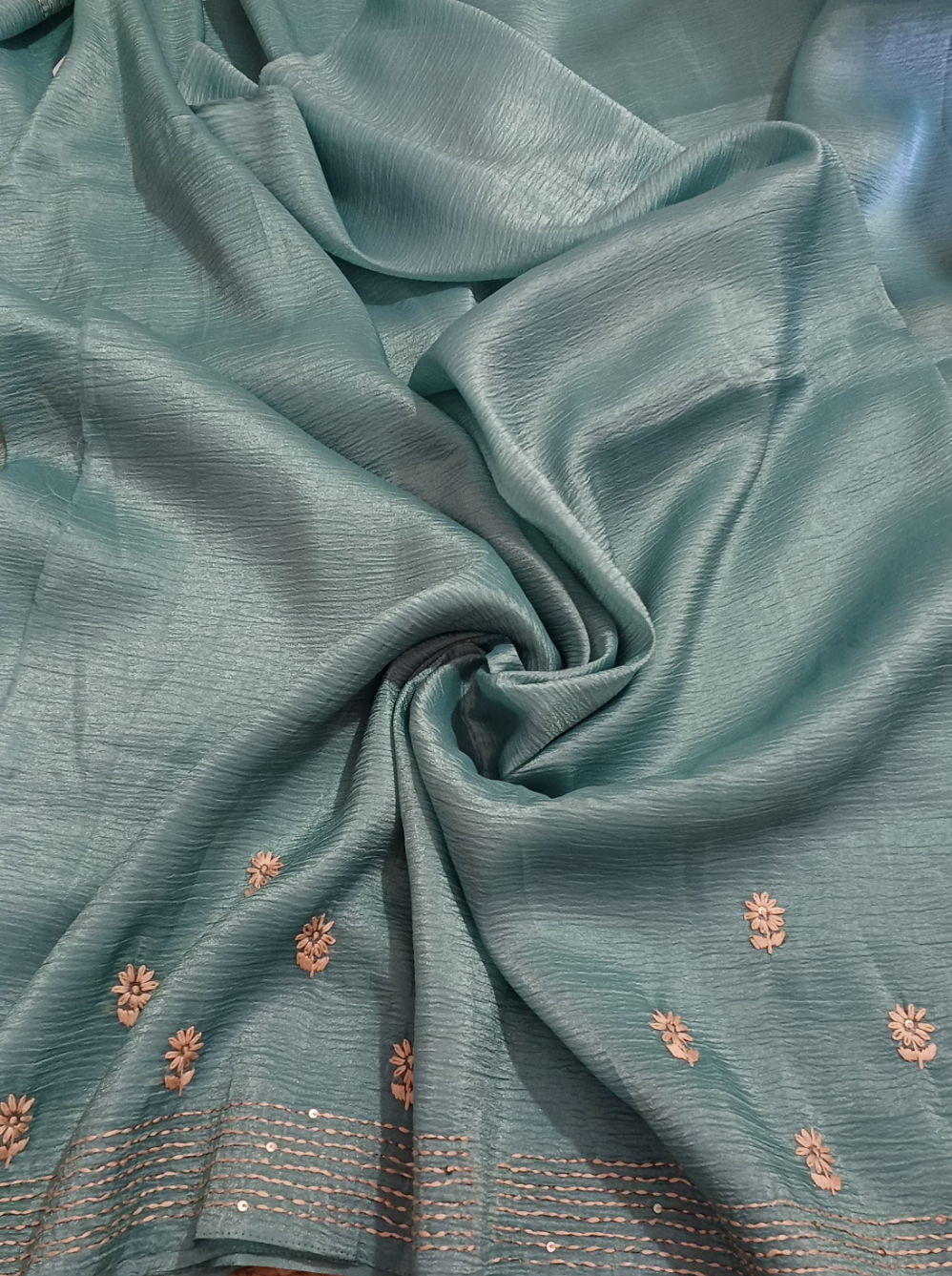 Crushed  tissue silk - blouse view