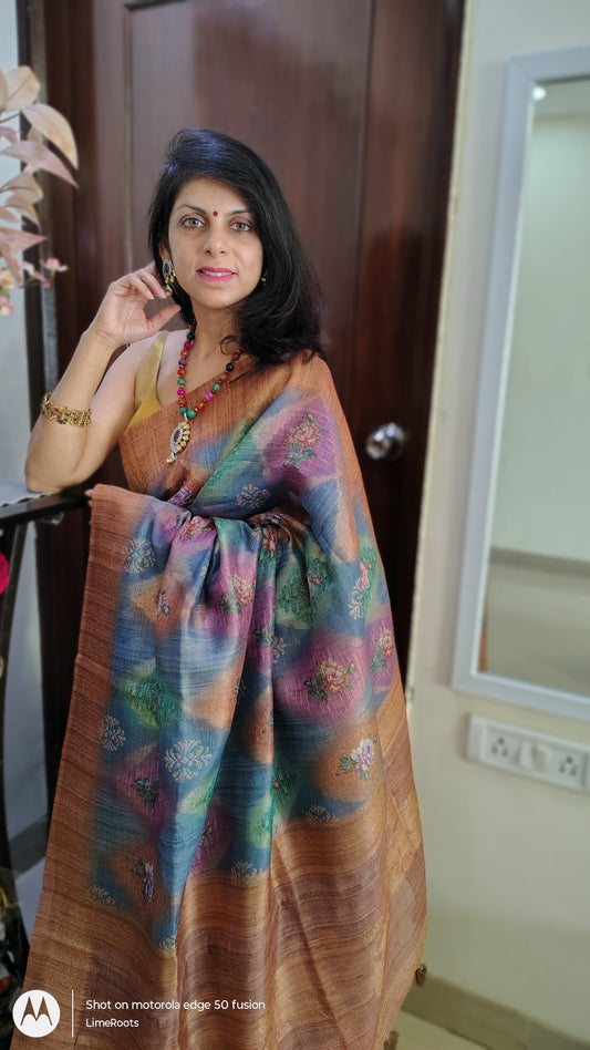 BANARASI SOFT SILK SAREE, PALLU VIEW