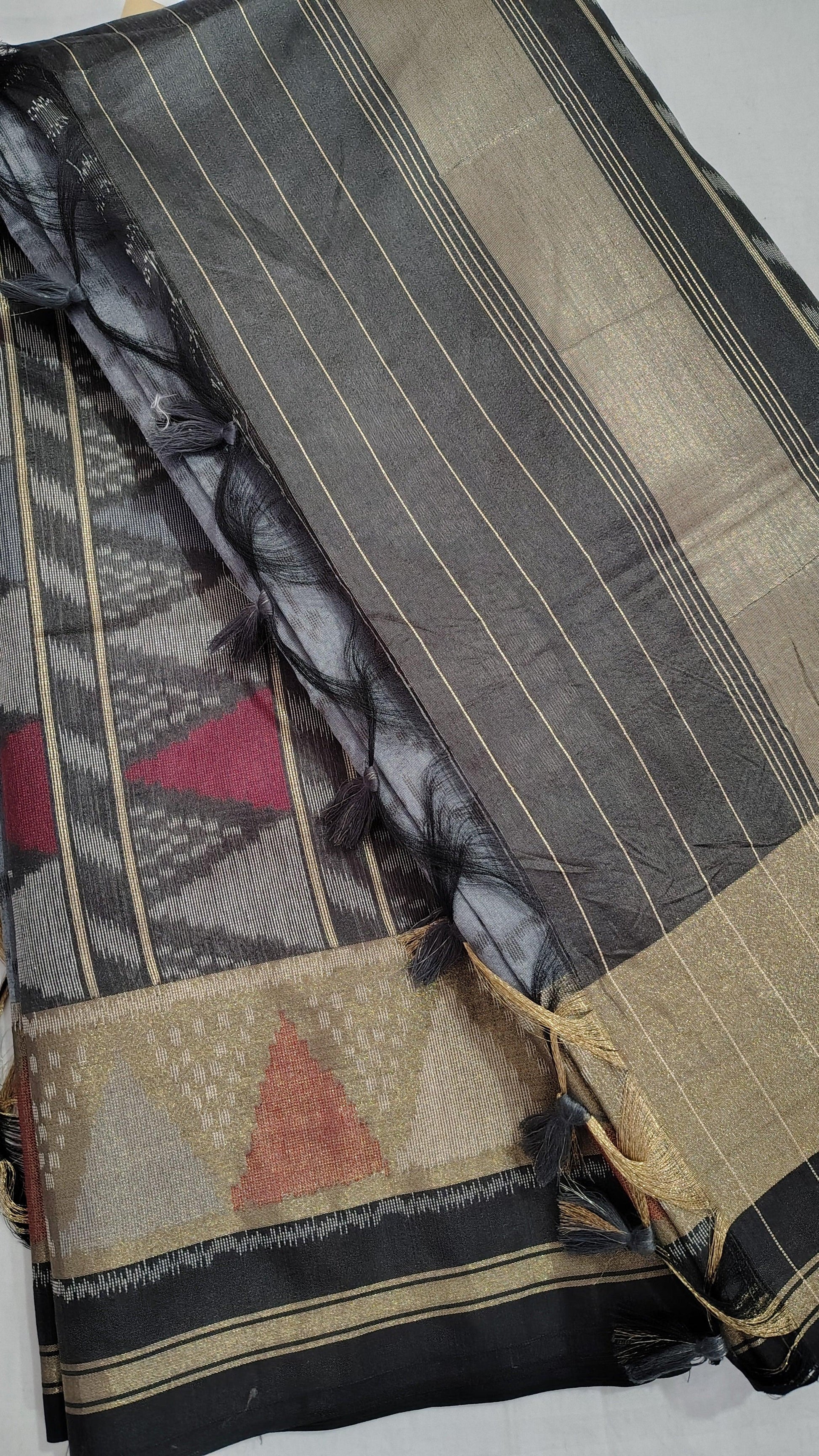 TUSSAR SILK BLACK GREY,  FULL VIEW 2