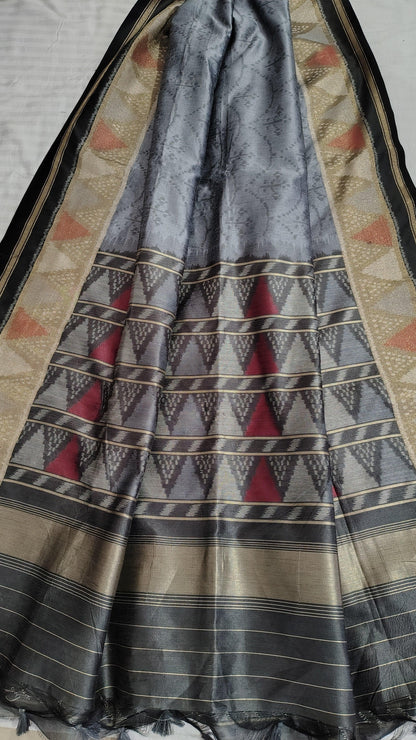 TUSSAR SILK BLACK GREY,  PALLU VIEW