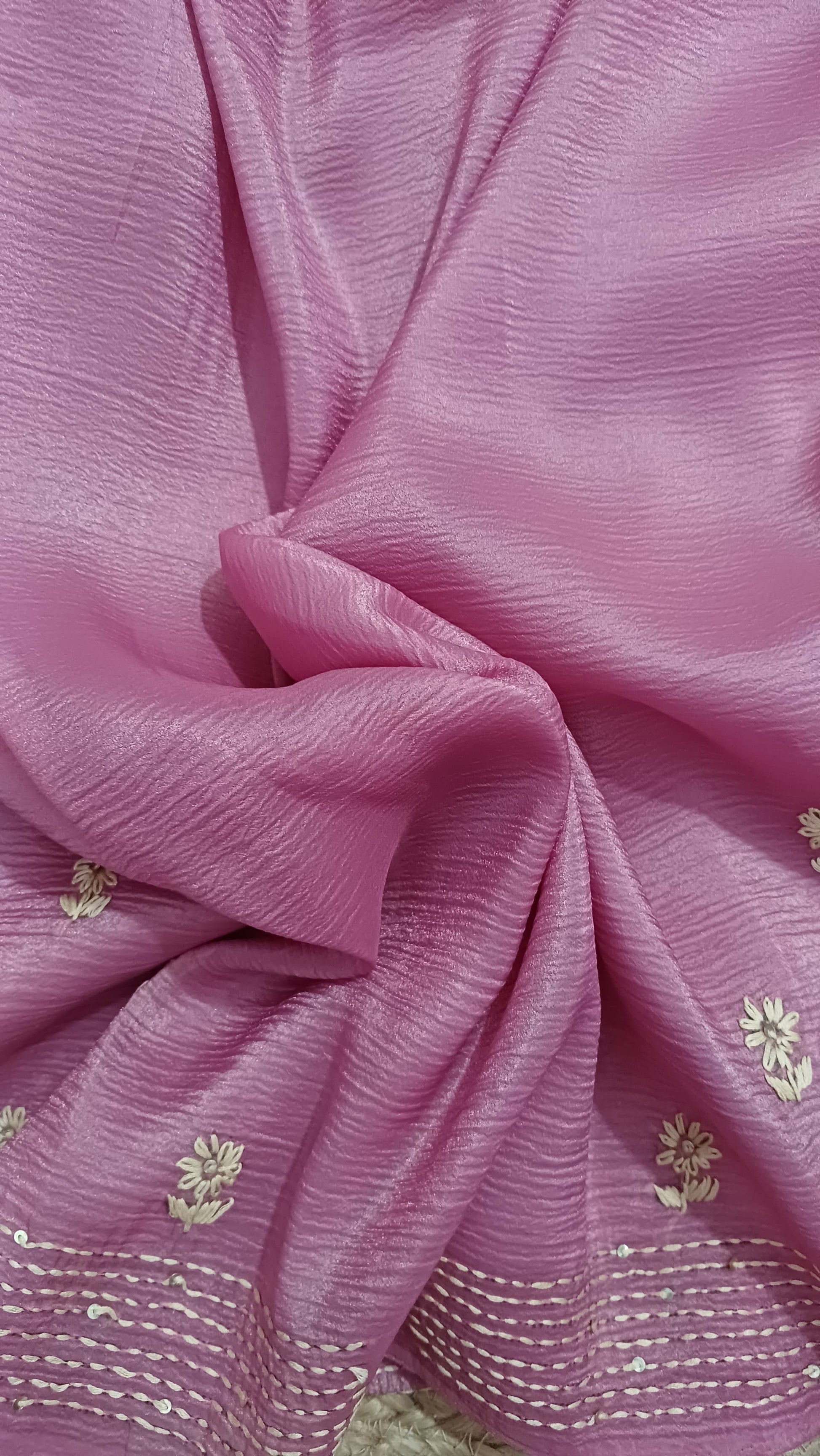 Crushed tissue Saree - blouse view
