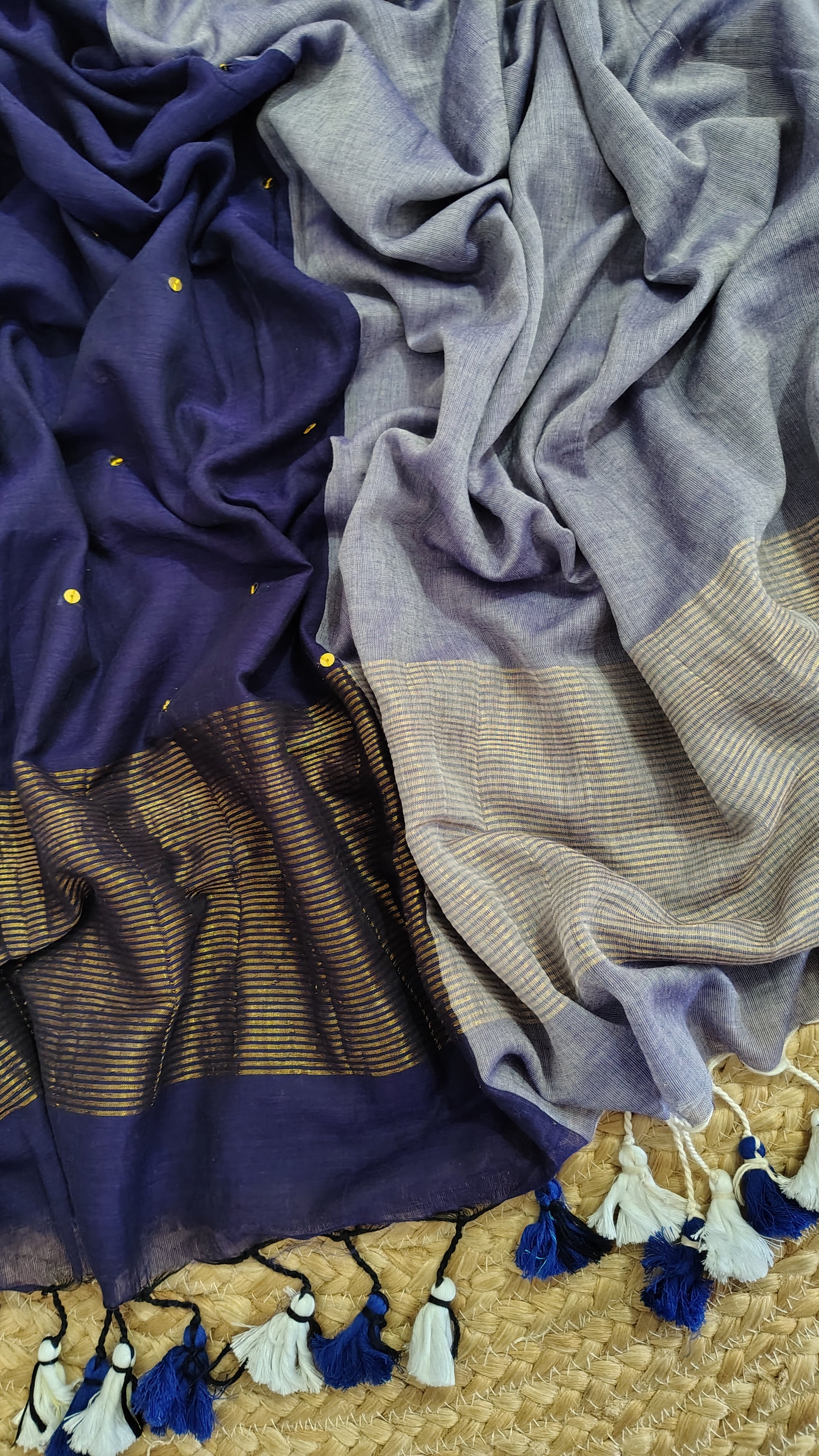 Mul mul cotton saree - Blue | Top view