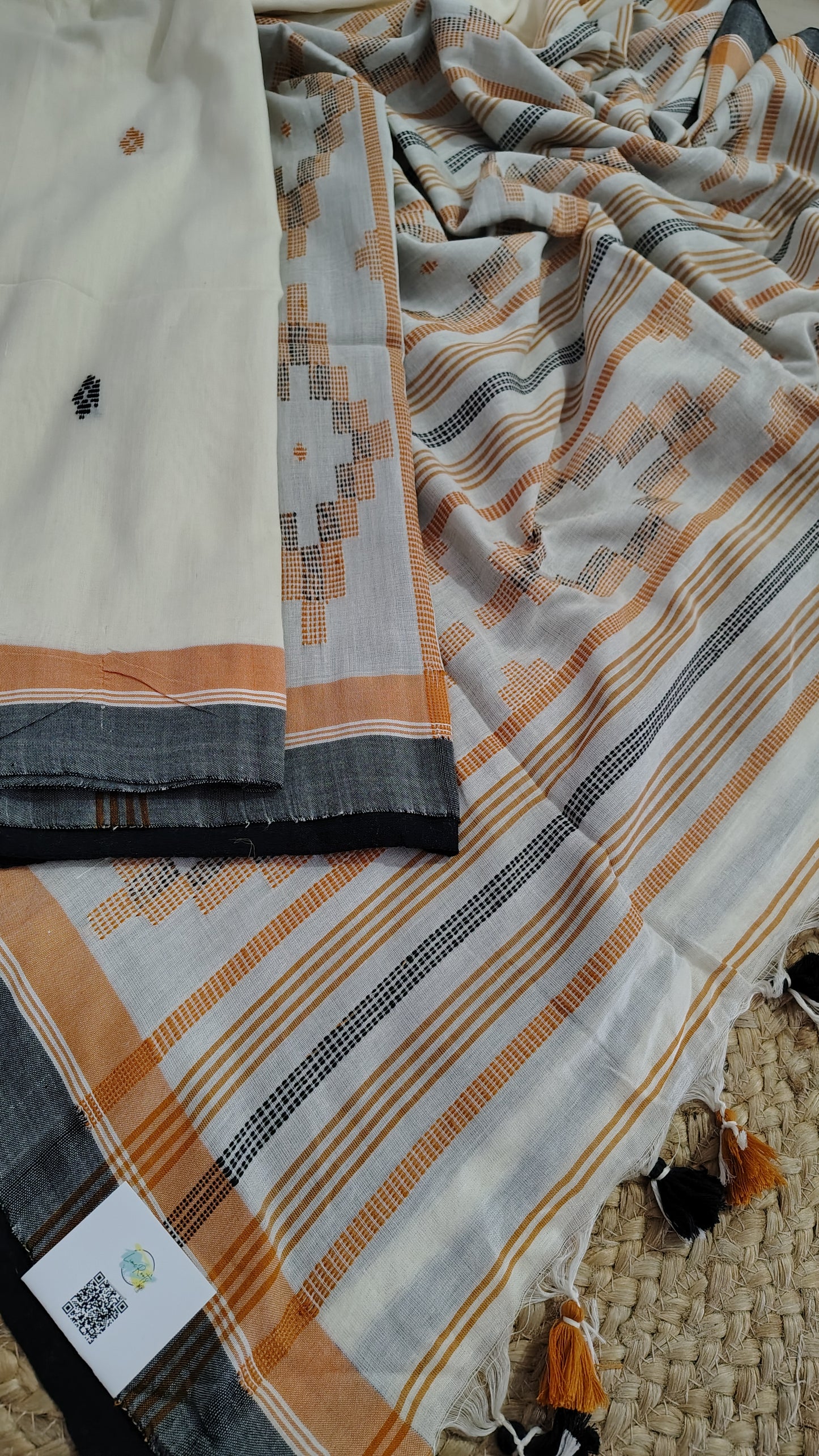 Pure handwoven two toned Khadi Cotton Saree |Jamdani Weave saree with blouse