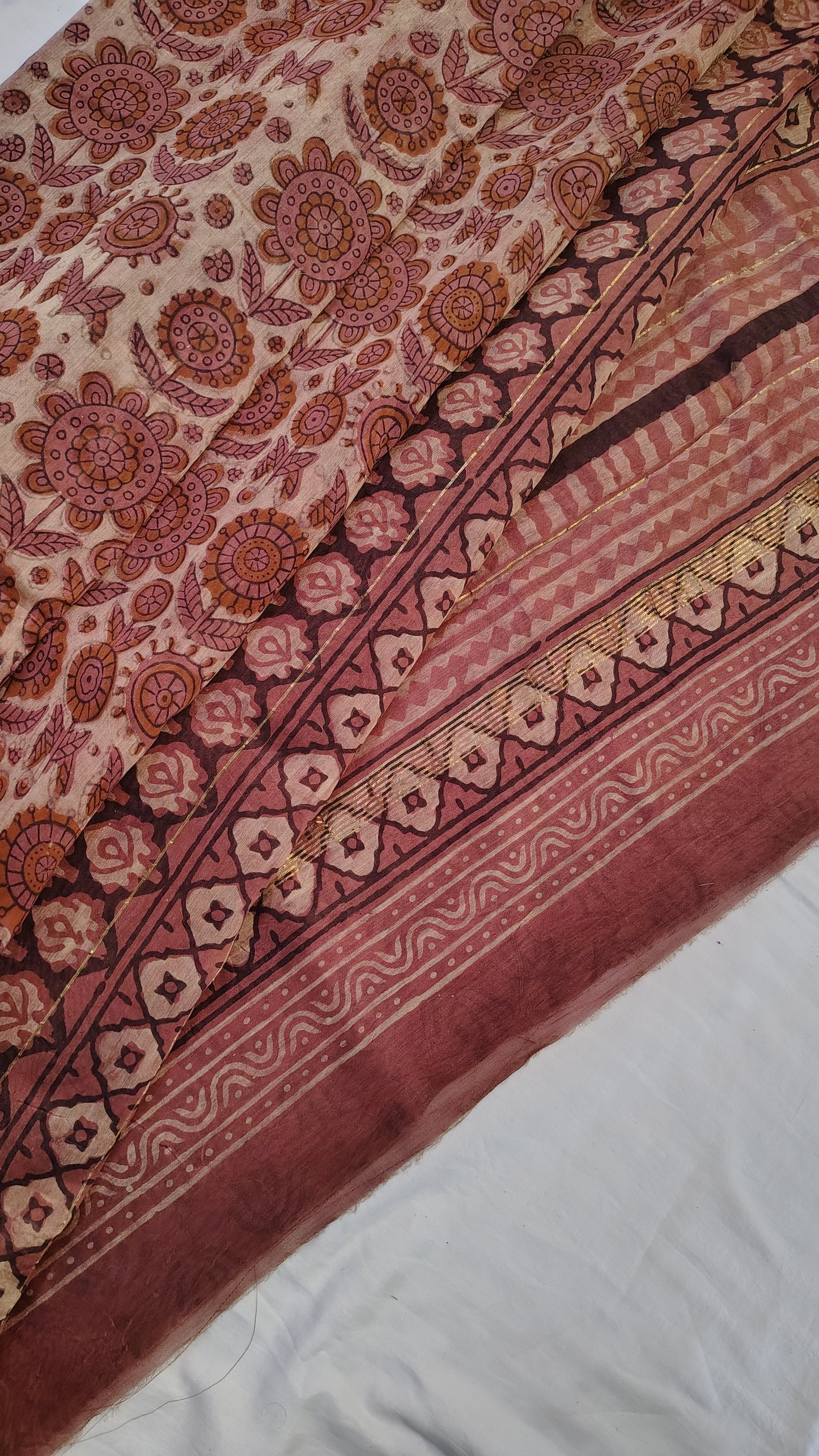Handblock Printed Maheshwari Silk Saree – Lightweight, Traditional Elegance