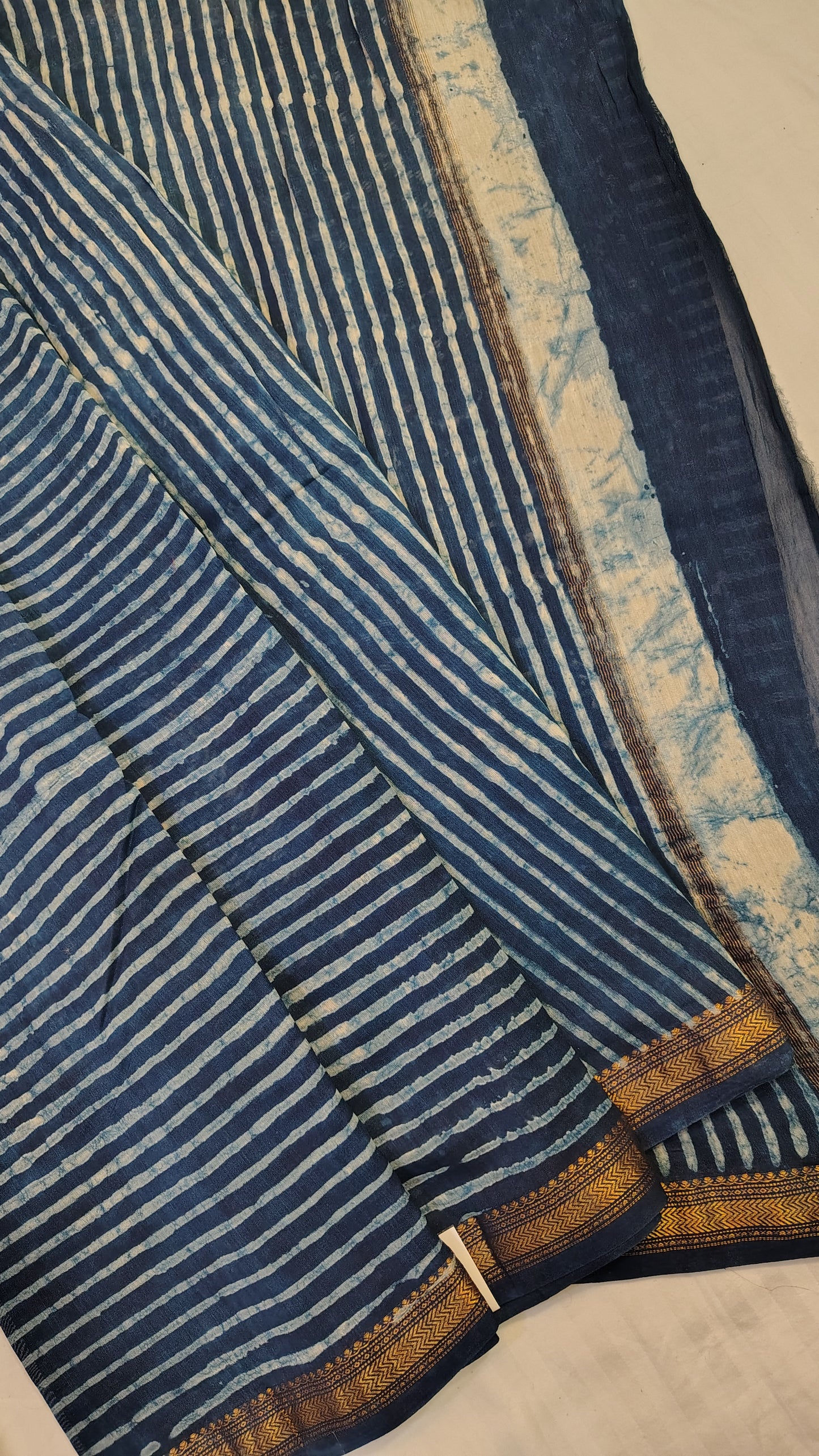 Handblock Printed Maheshwari Silk Saree – Lightweight, Traditional Elegance