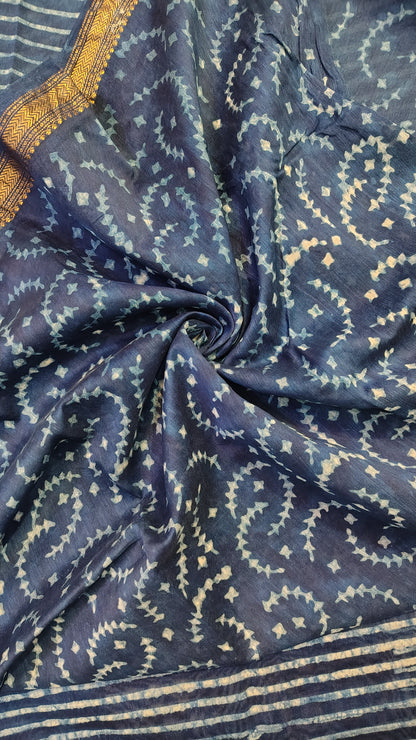 Handblock Printed Maheshwari Silk Saree – Lightweight, Traditional Elegance