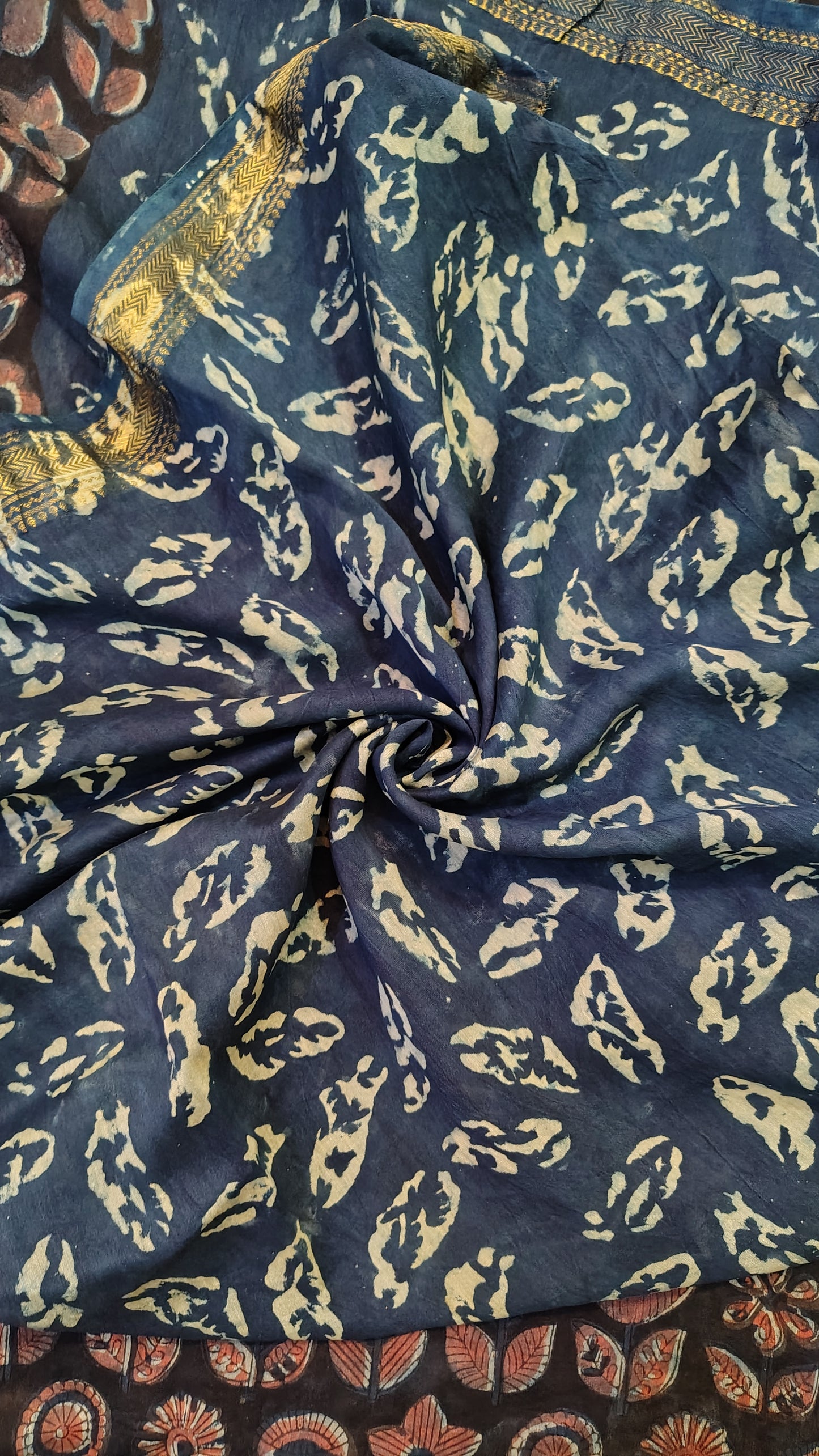 Handblock Printed Maheshwari Silk Saree – Lightweight, Traditional Elegance