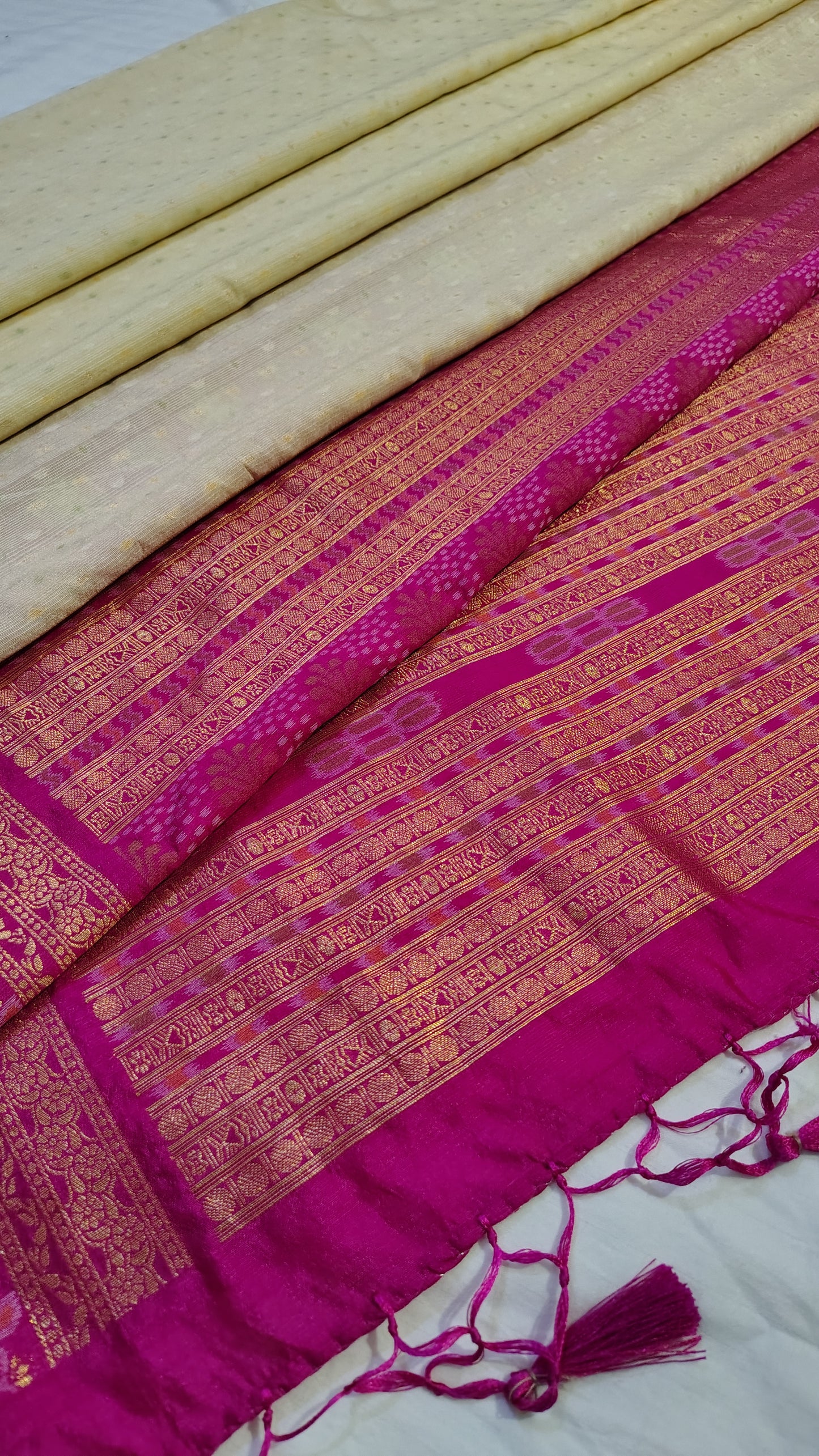 Traditional TUSSAR SILK Saree – Perfect for Festive and Wedding Looks
