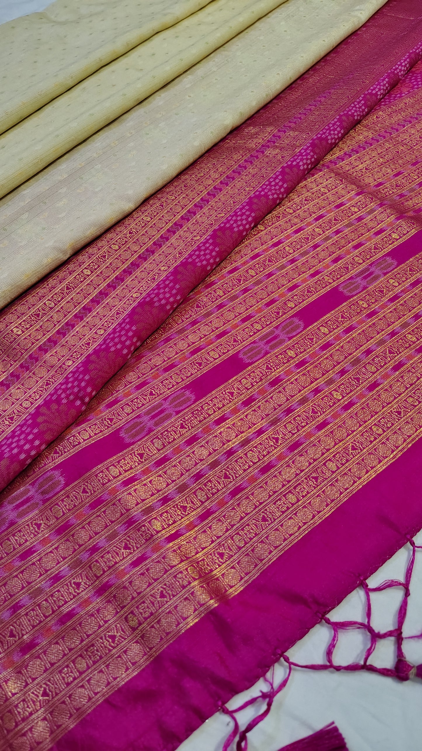 Traditional TUSSAR SILK Saree – Perfect for Festive and Wedding Looks